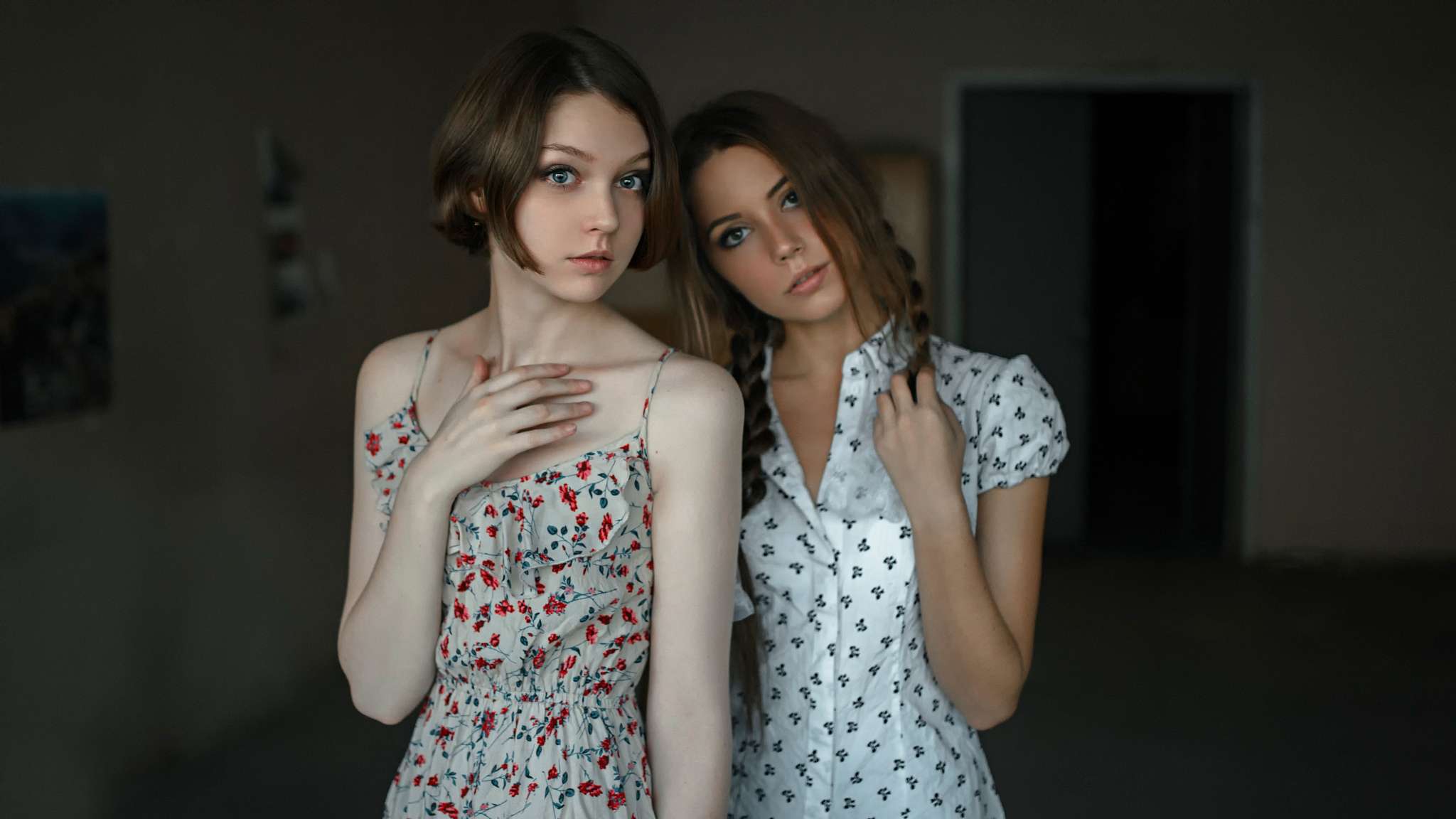 Две студентки красотки
