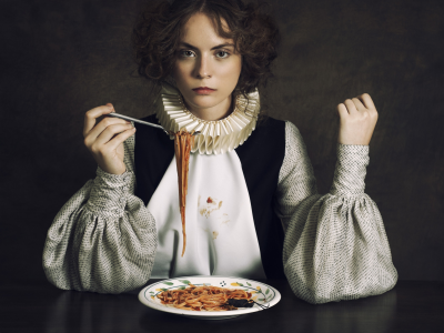 спагетти, обед, взгляд, девушка, юмор, ирония, портрет