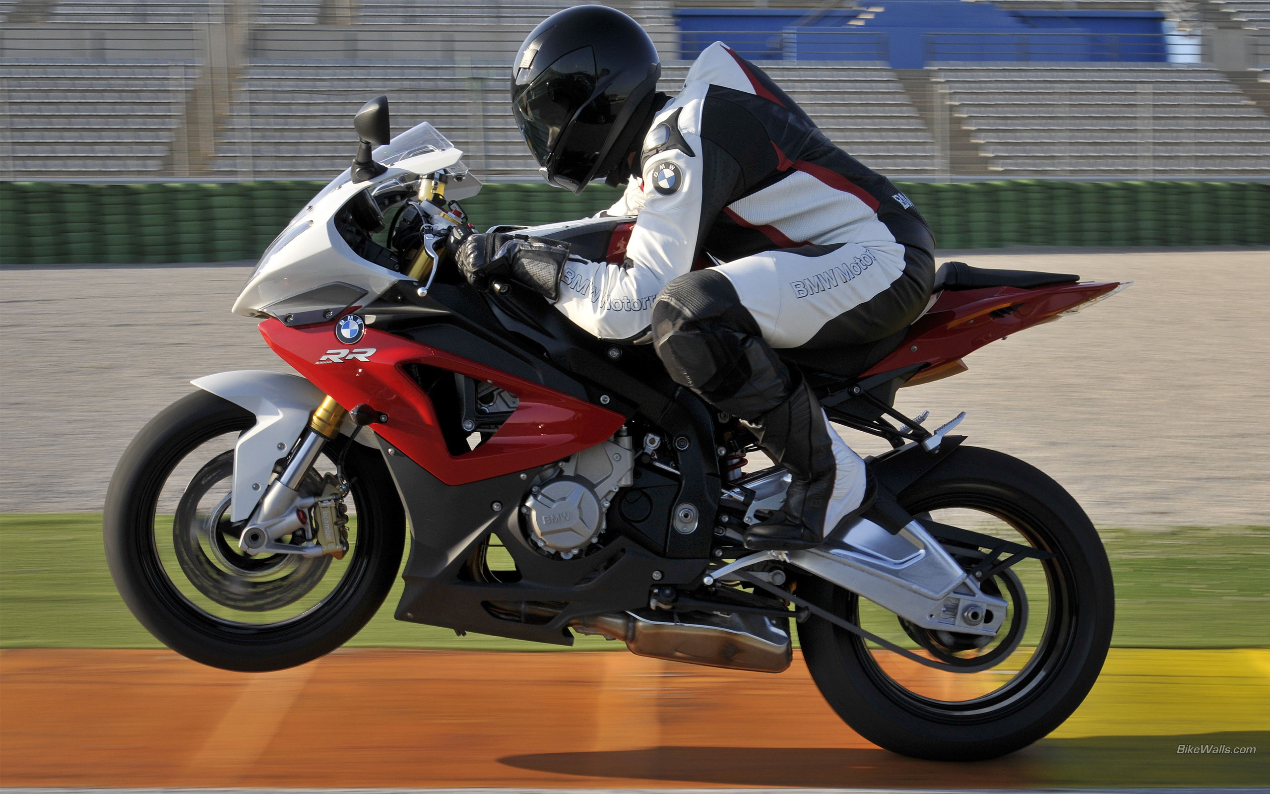 Спортбайк BMW 1000rr