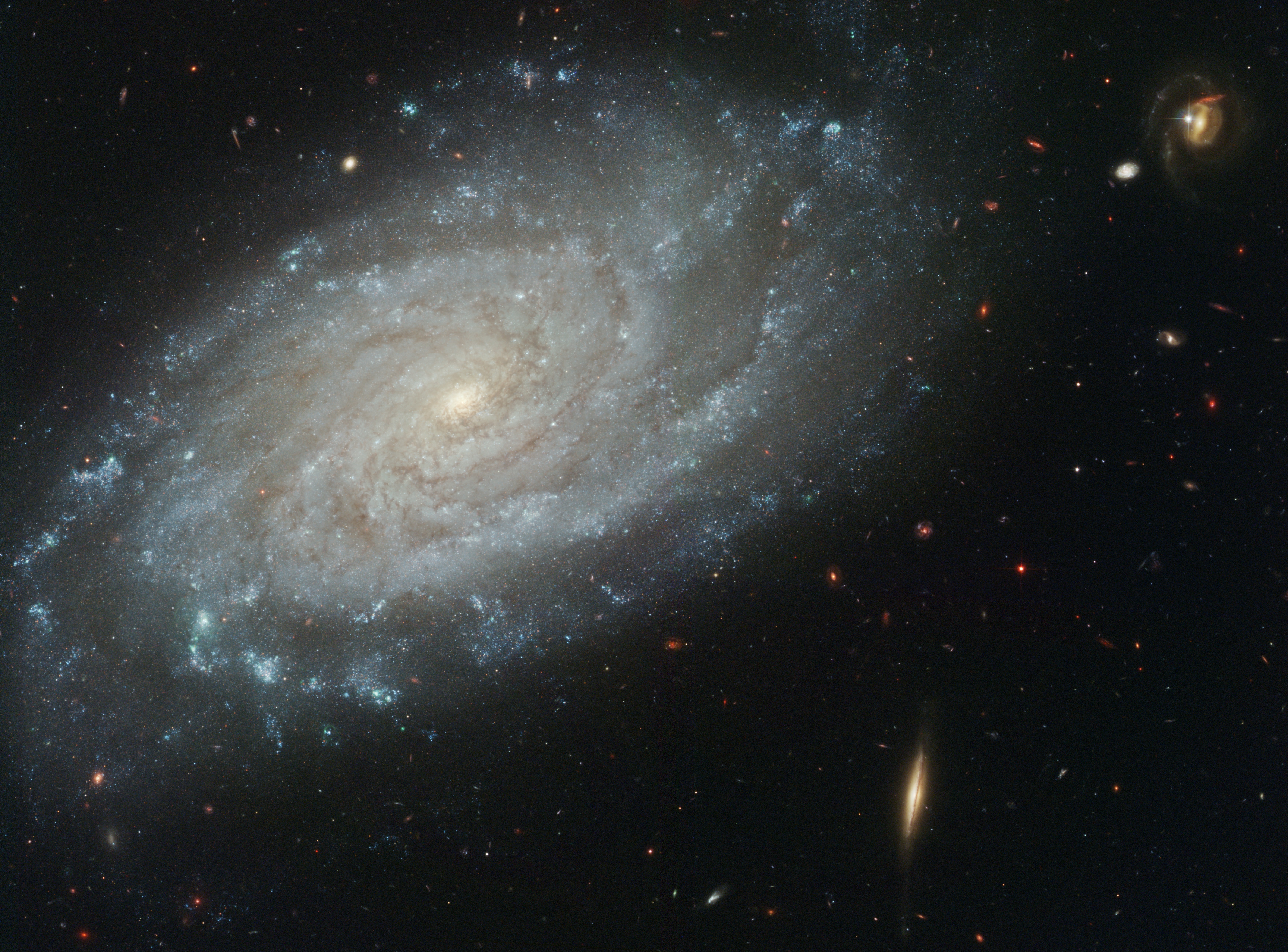 Galaxy фото. Галактика NGC 3370. Космос Галактика Млечный путь. NGC 1277 черная дыра. Спиральная Галактика m74.