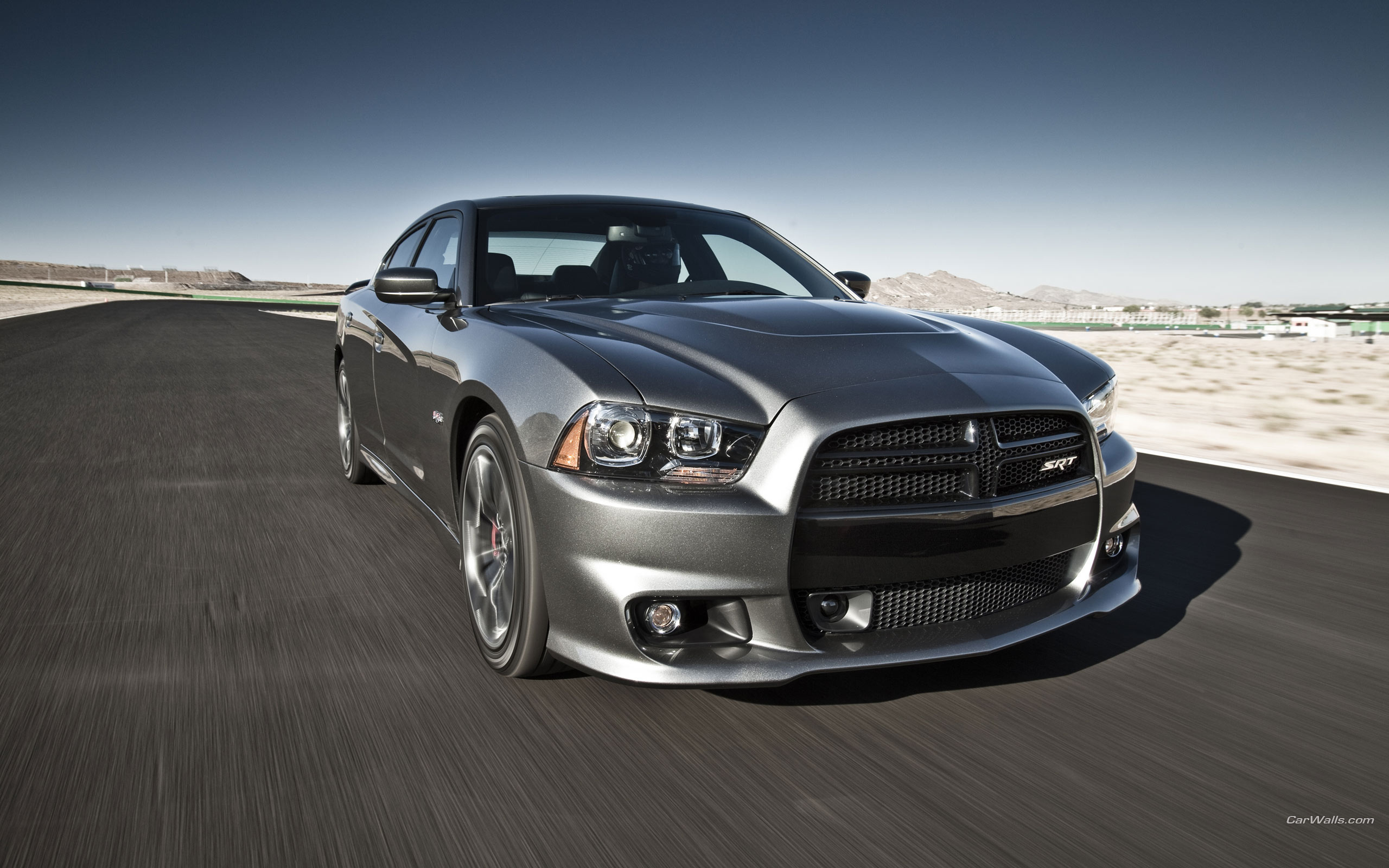 Фото машины додж. Додж Charger srt8. Dodge Charger srt8 2013. Dodge Charger srt8. Додж Чарджер СРТ 8.