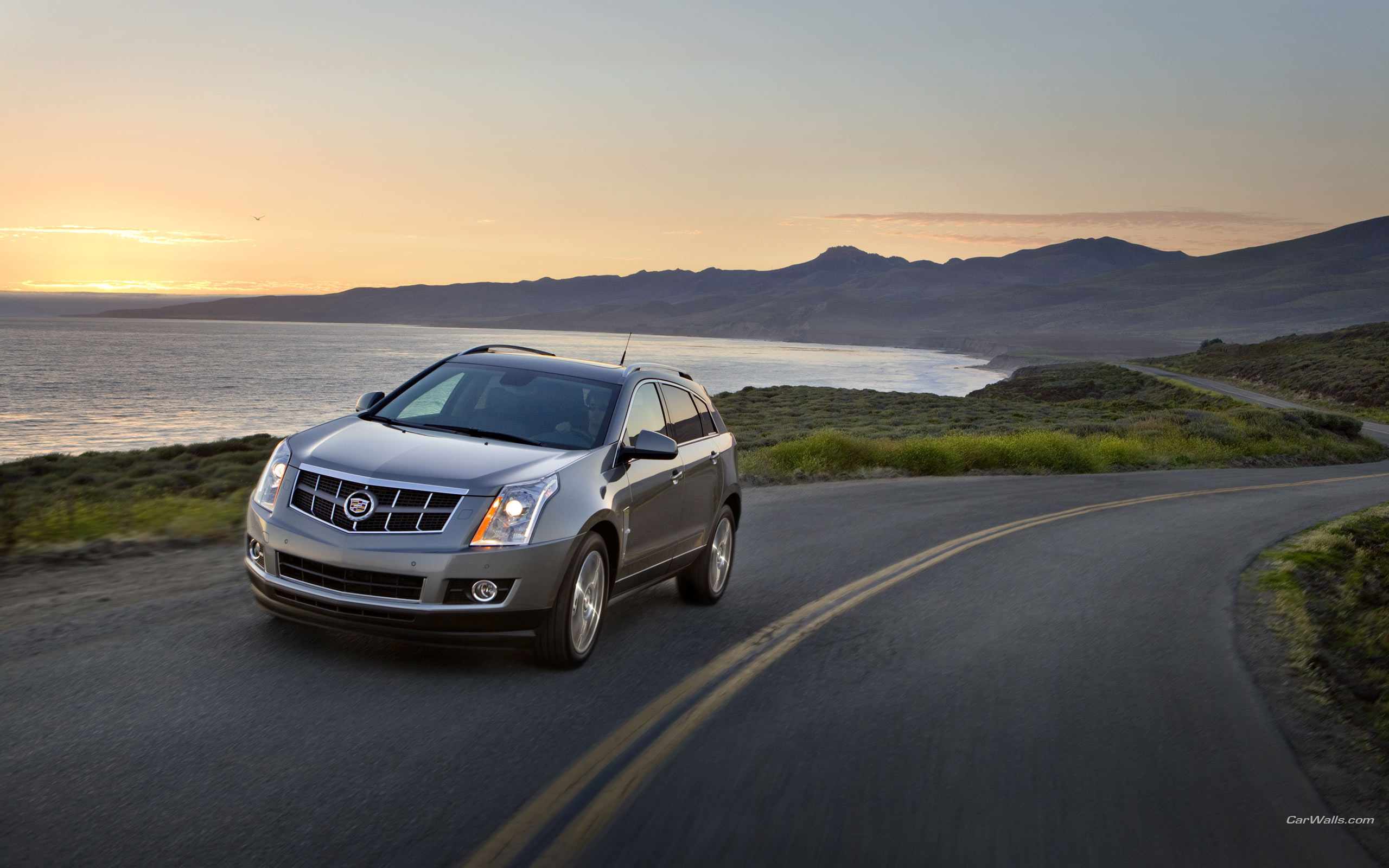 Cadillac SRX море