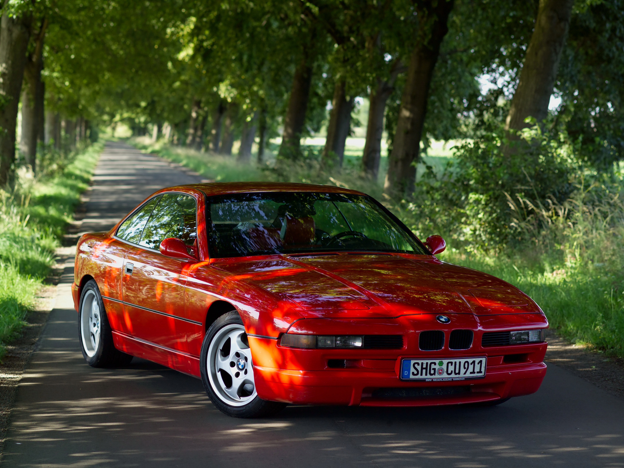 BMW 850 акула