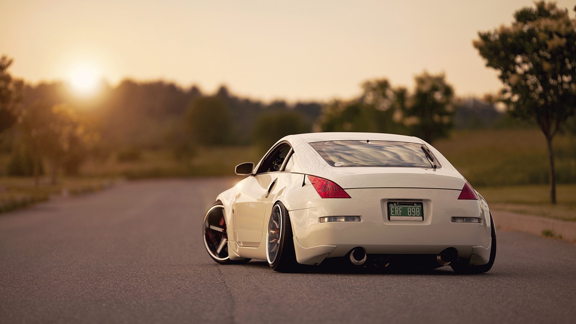 Nissan 370z stance белая