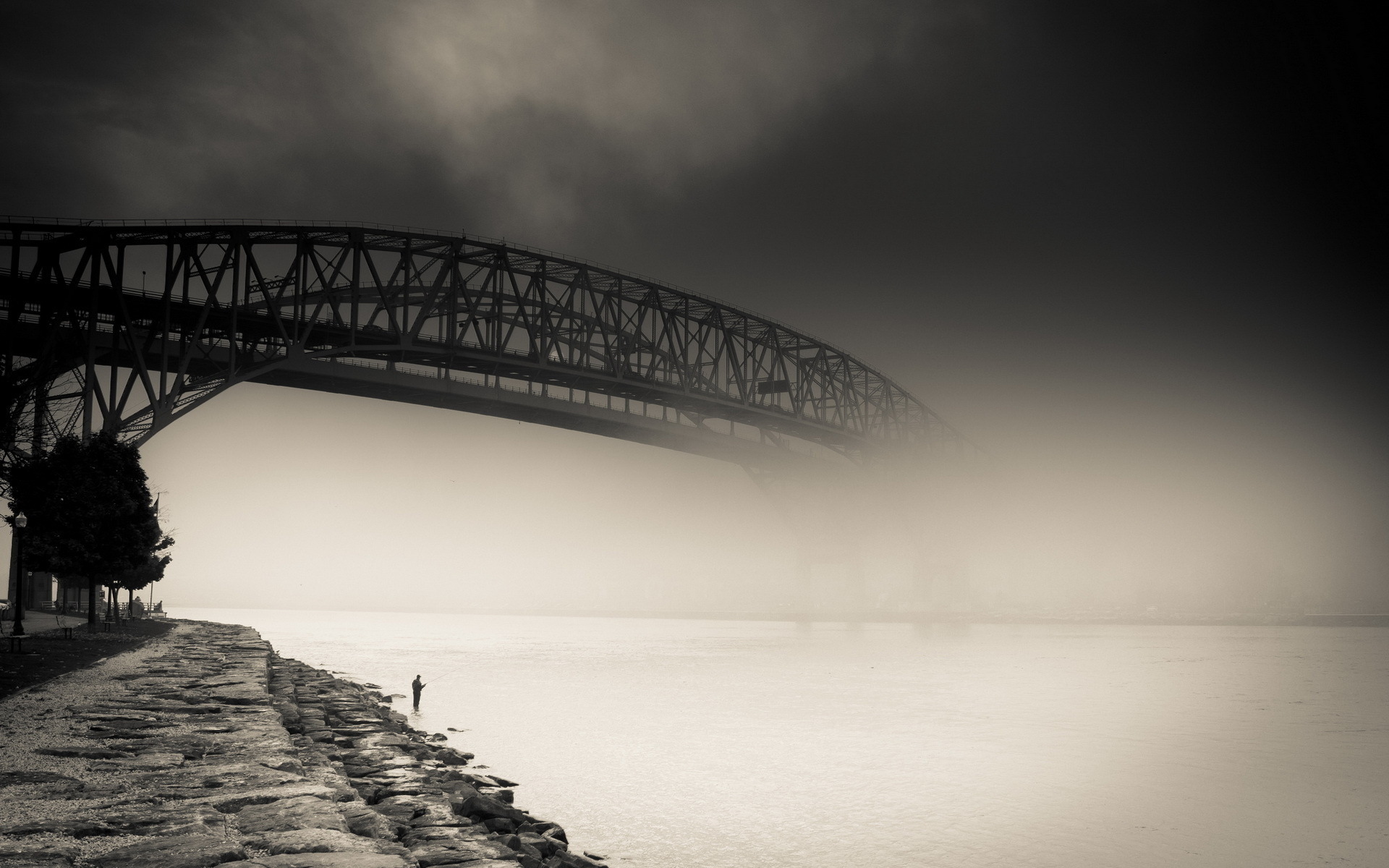 Мрачный мост