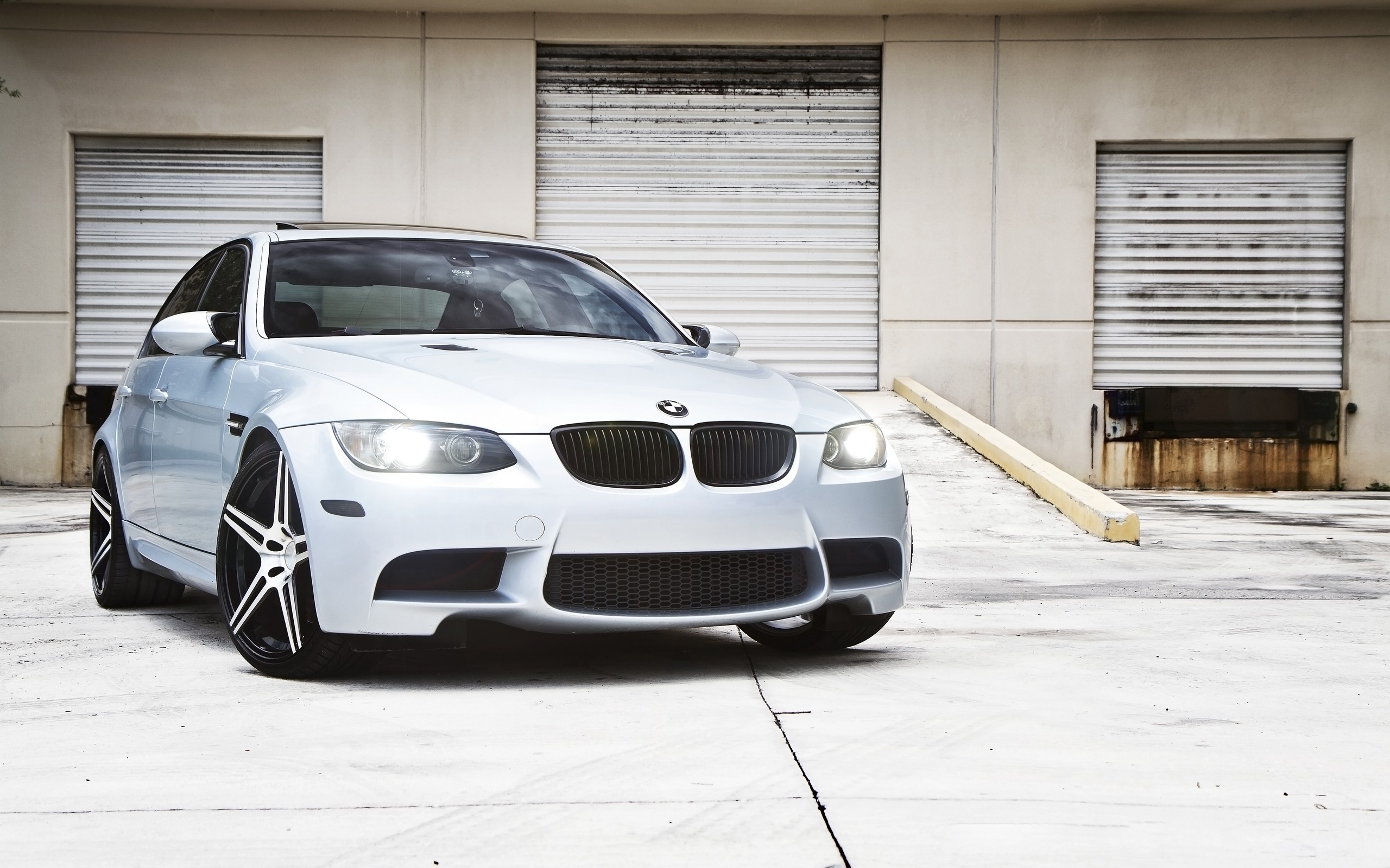 BMW m3 e90 CRT