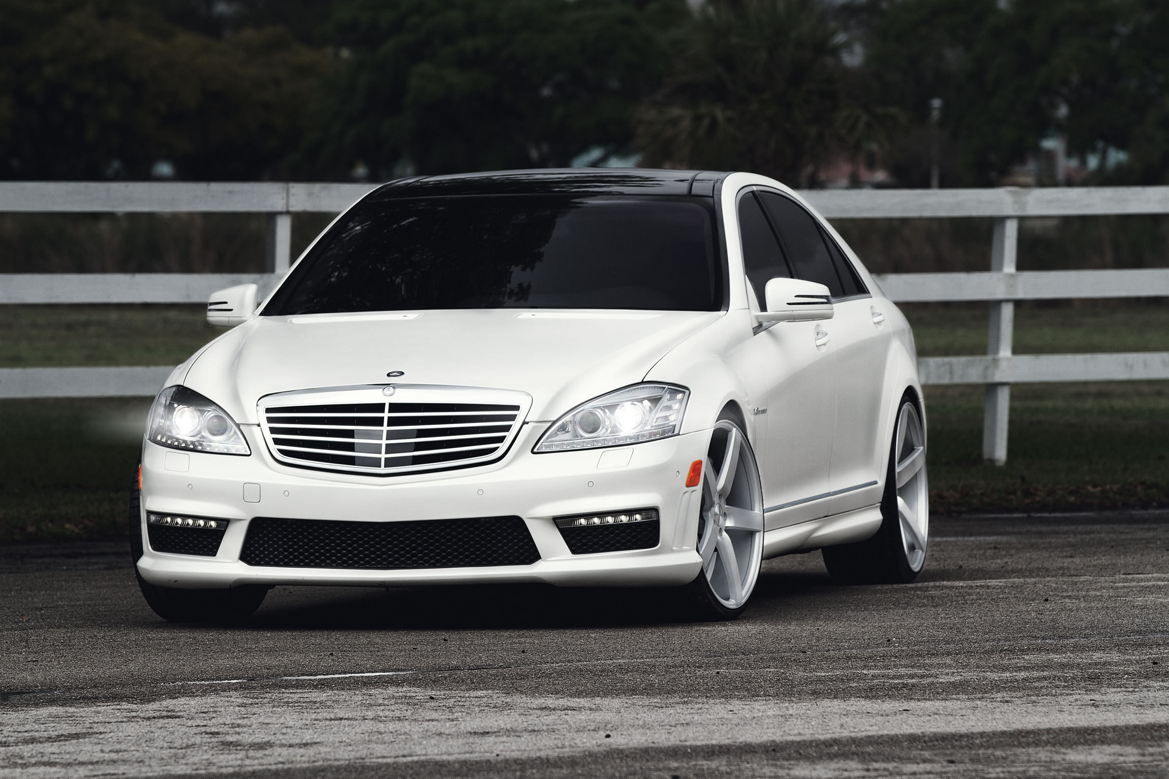 Mercedes Benz s class desktop