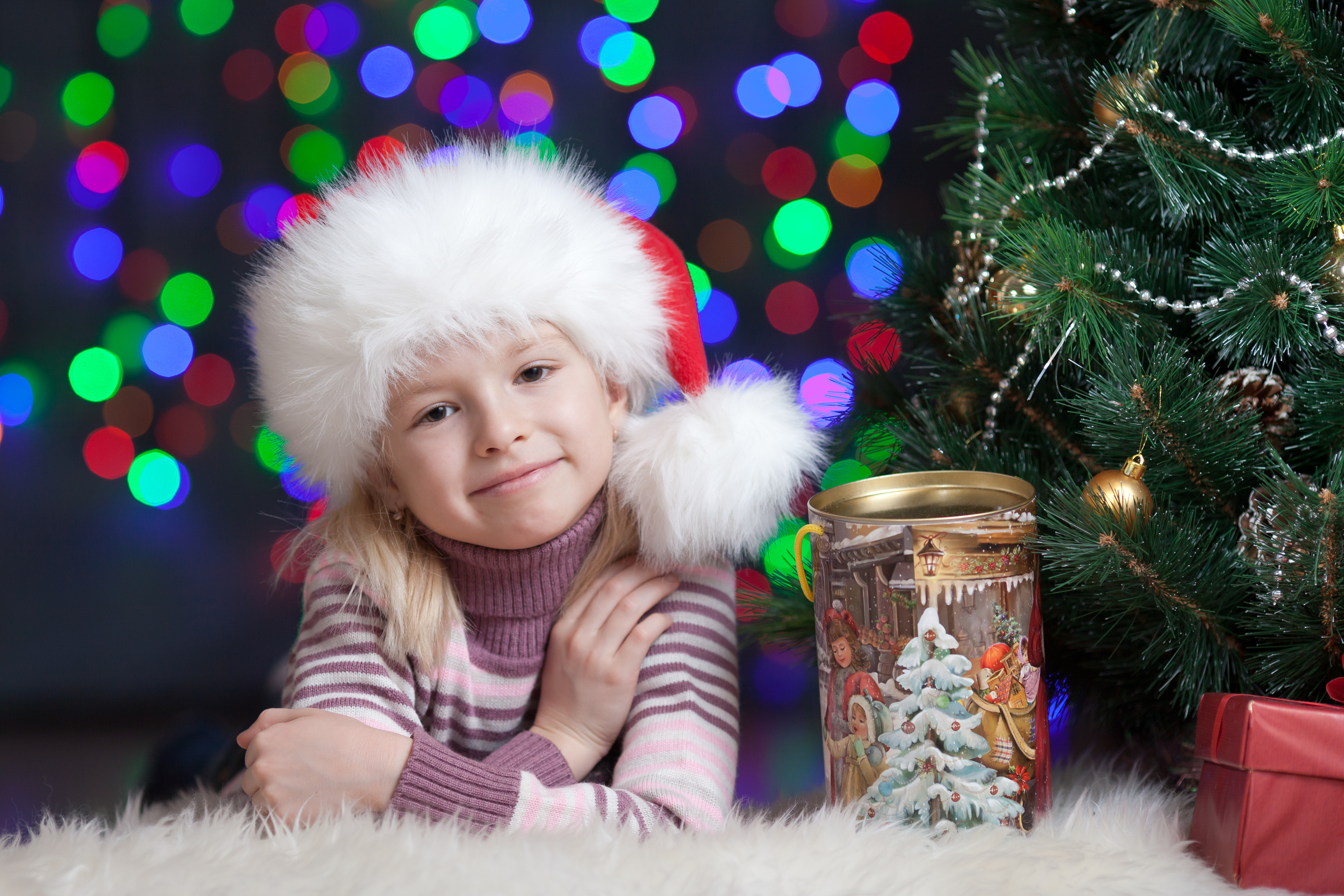 Детская новогодняя фото. Девочка новый год. Детские новогодние фотосессии. Фотосессия новый год. Детские новогодние елки.