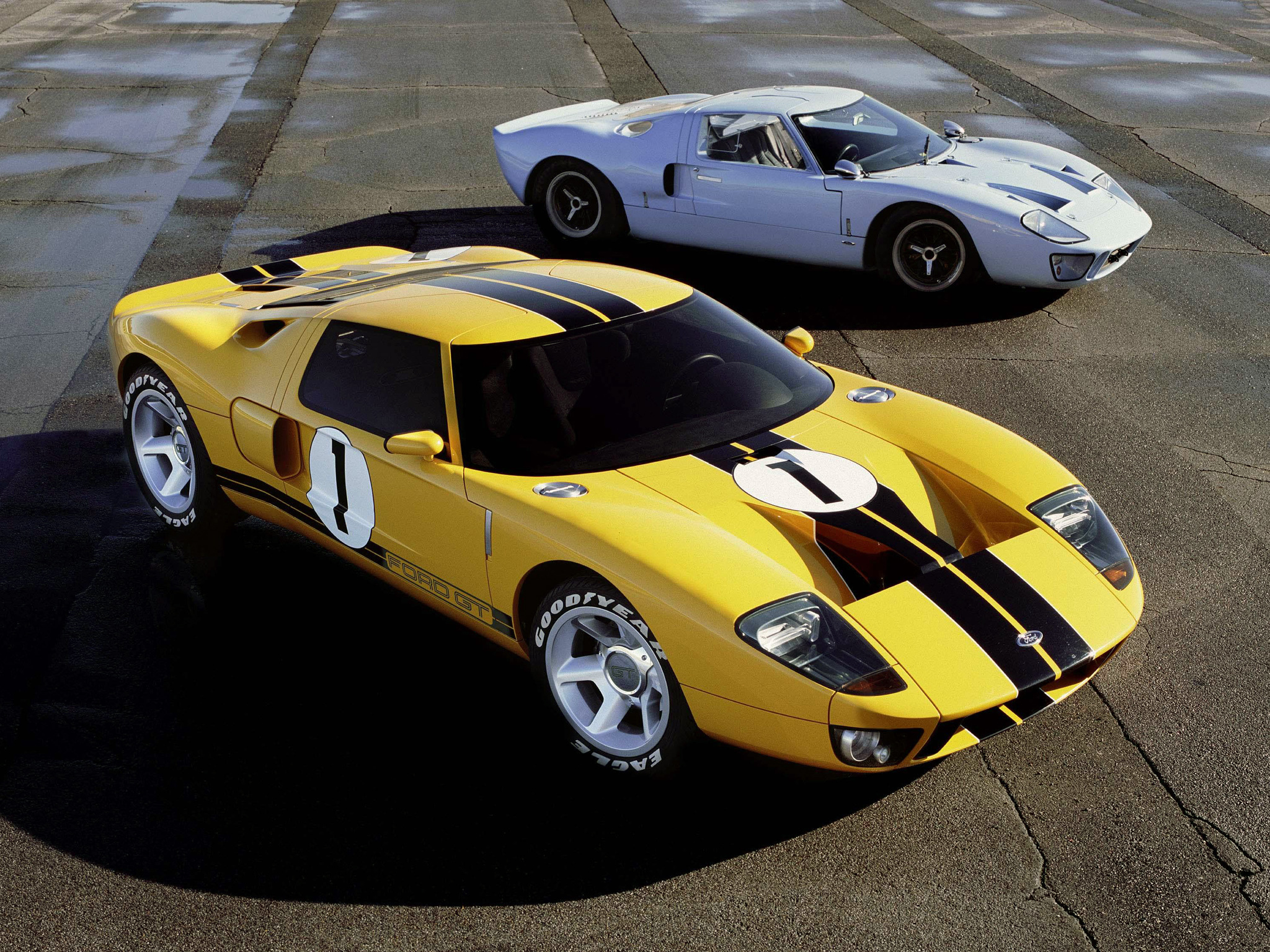 Можно другие машины. Ford gt40 2002. Ford gt 2002. Ford gt40 Concept 2002. Форд ГТ 2003.