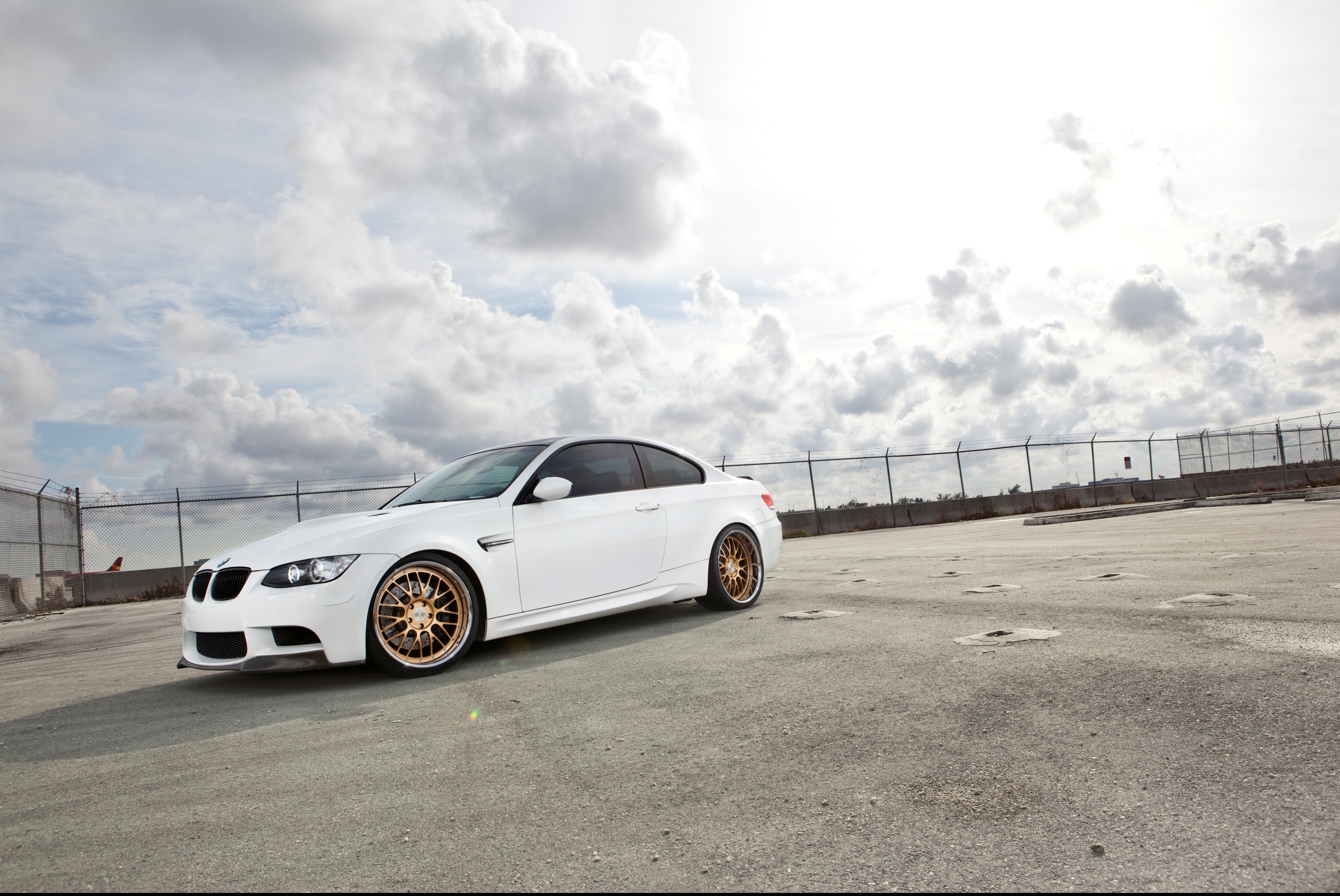 BMW e92 White