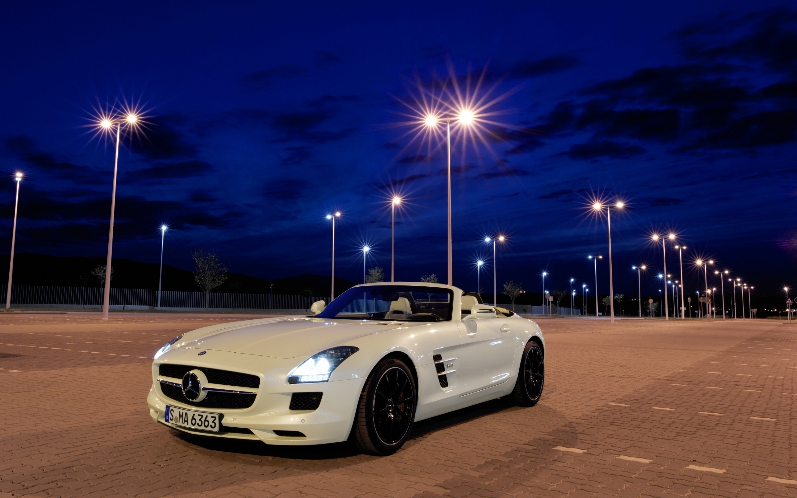 Mercedes SLS AMG РѕР±РѕРё