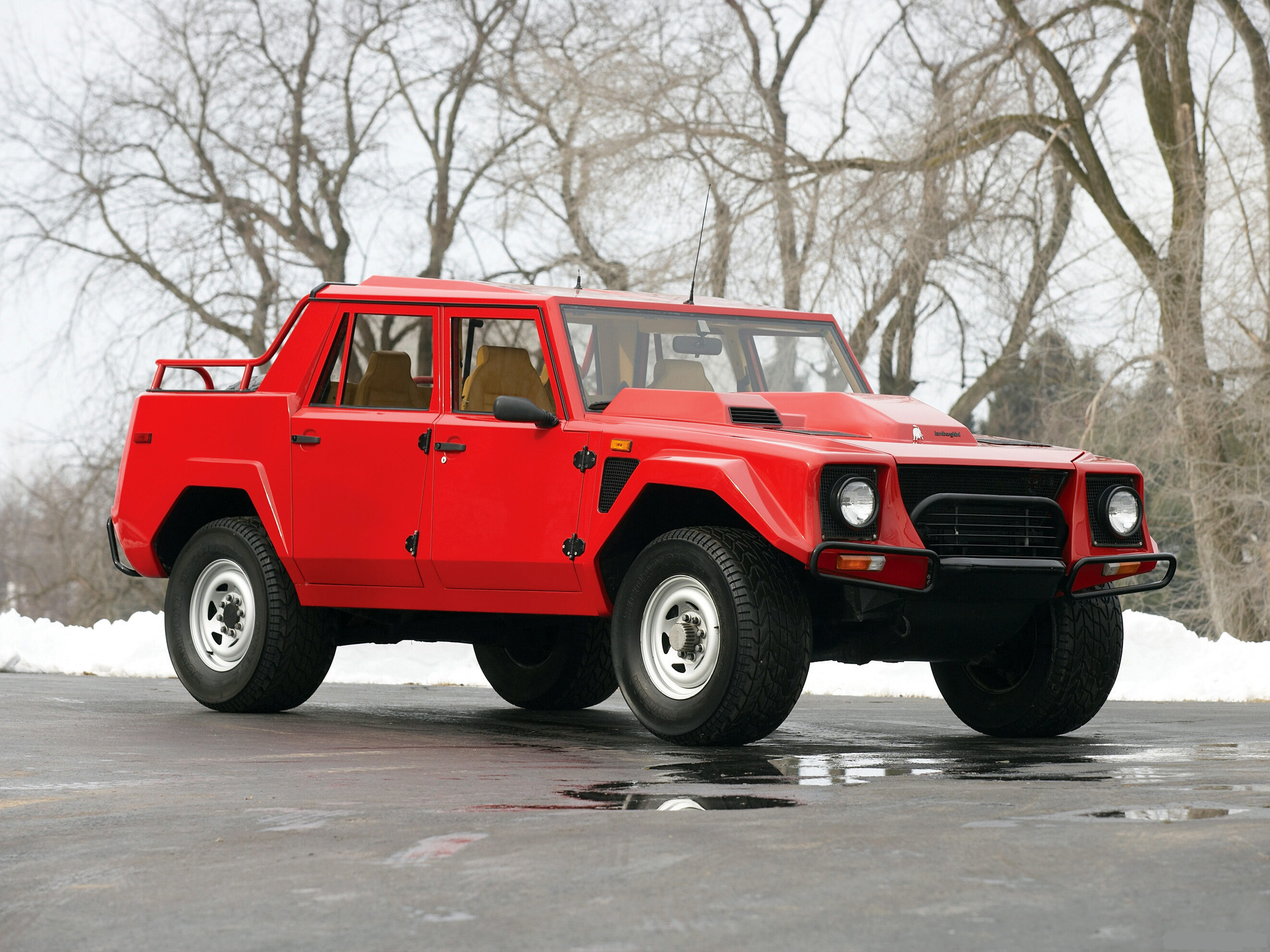 Lamborghini lm002 фото