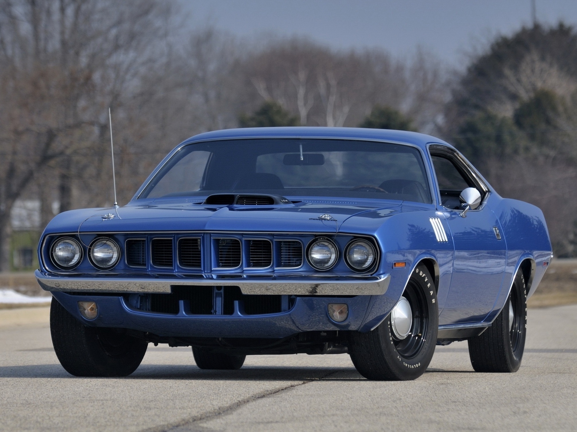 Машина Plymouth Hemi CUDA