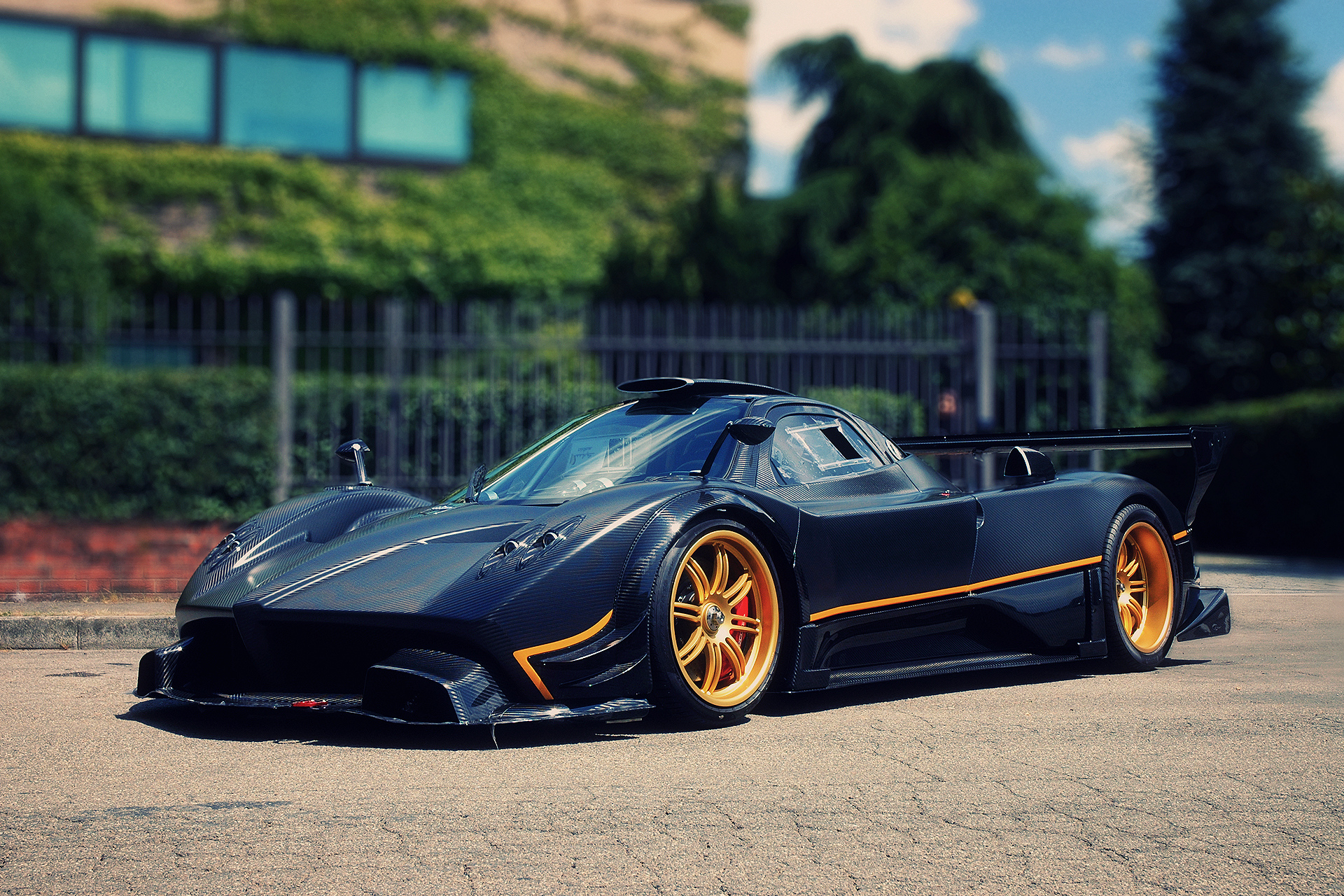 2010 Pagani Zonda r