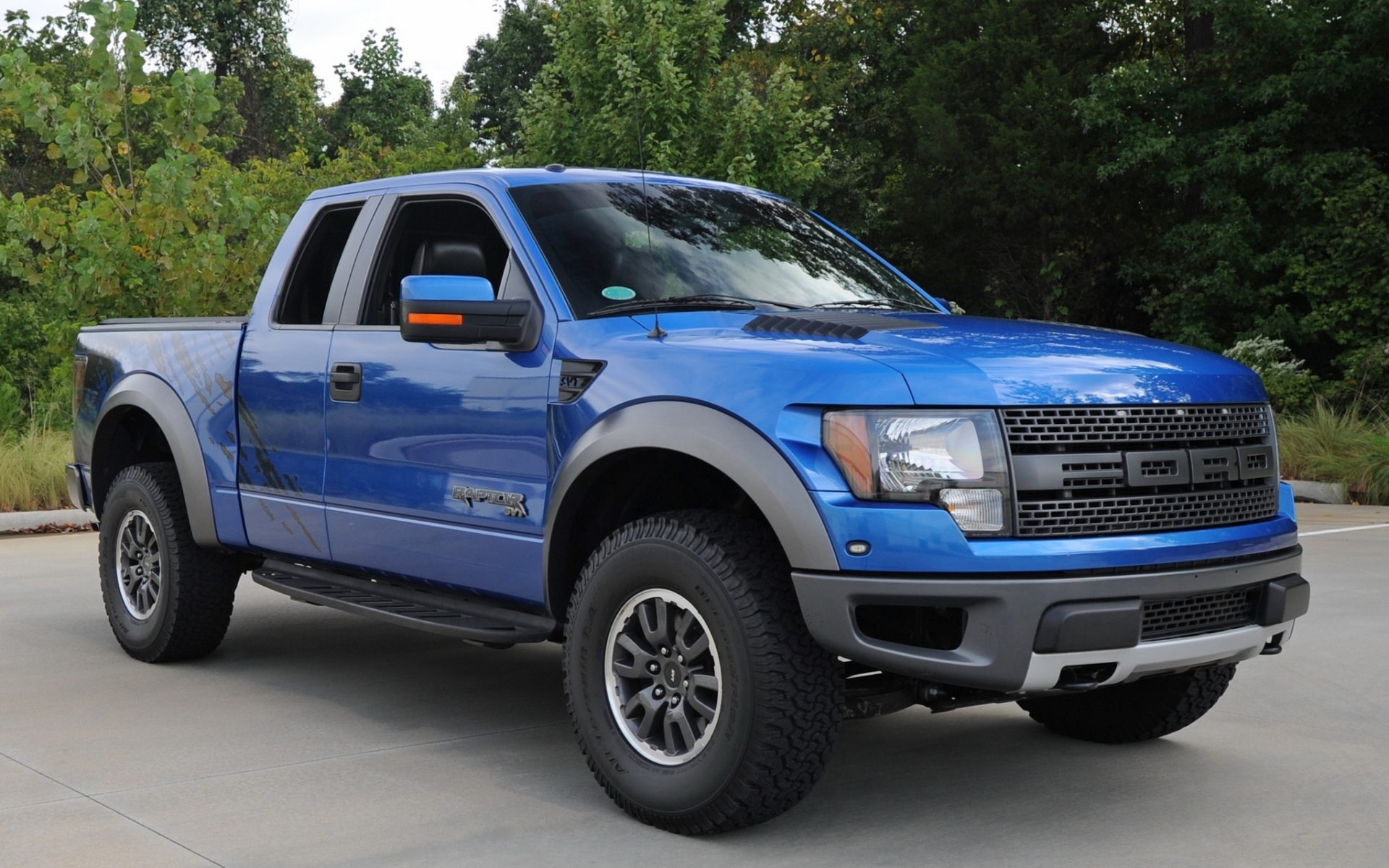 Внедорожник Ford f 150