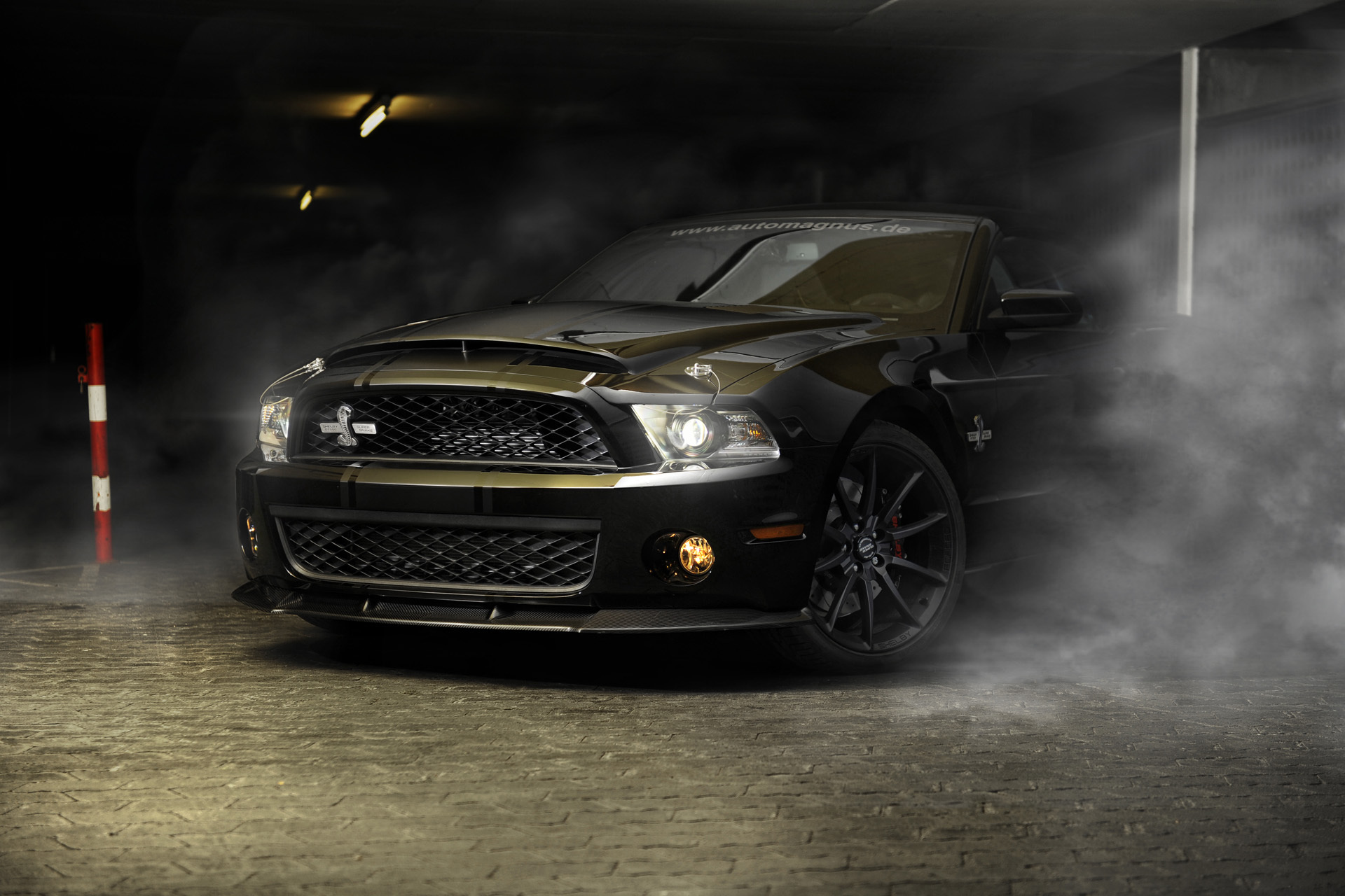 Ford Shelby gt500 ночь