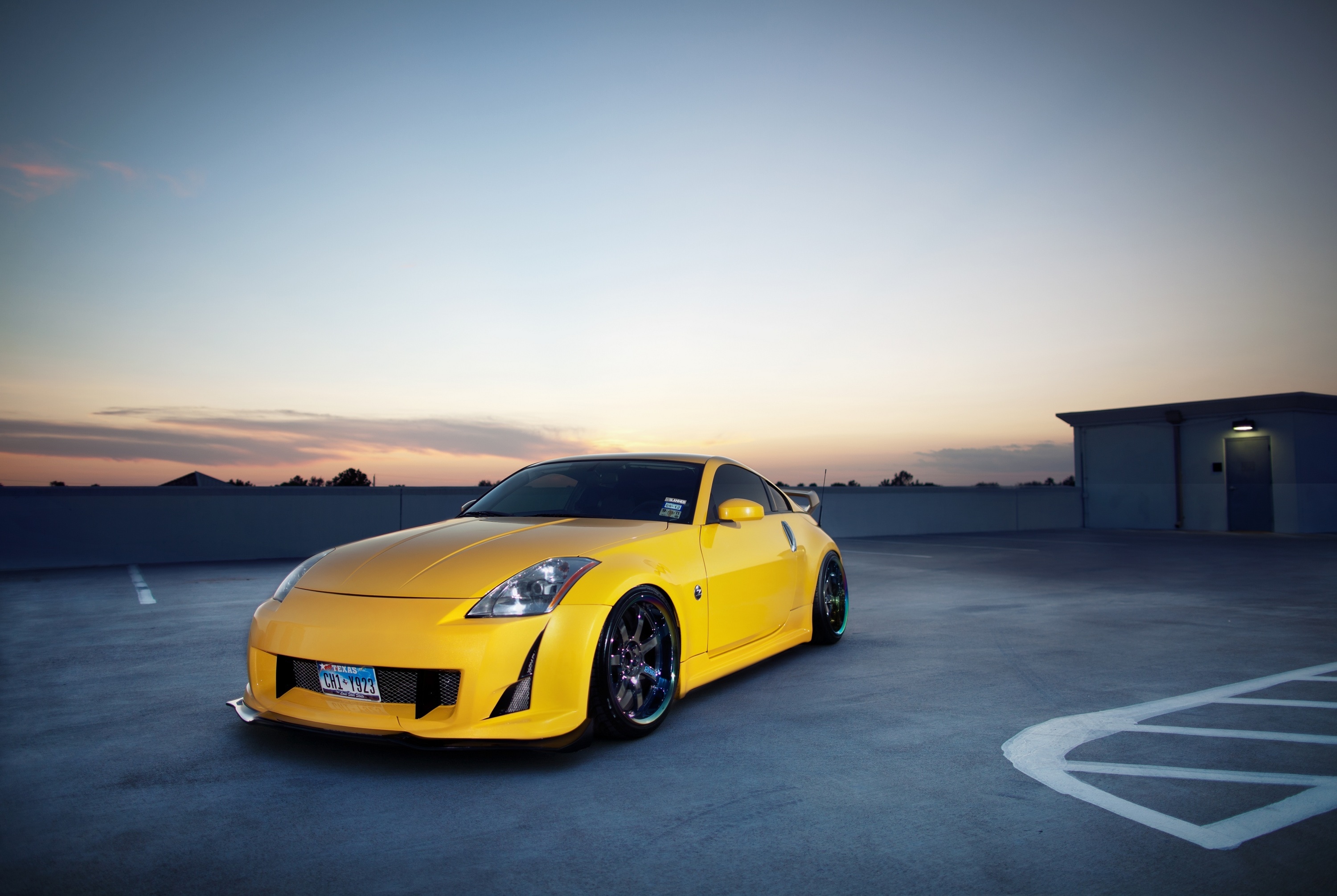 Z wallpapers. Nissan 350z. Спорткар Ниссан 350z. Nissan 350z желтая. Nissan 350z Tuning.