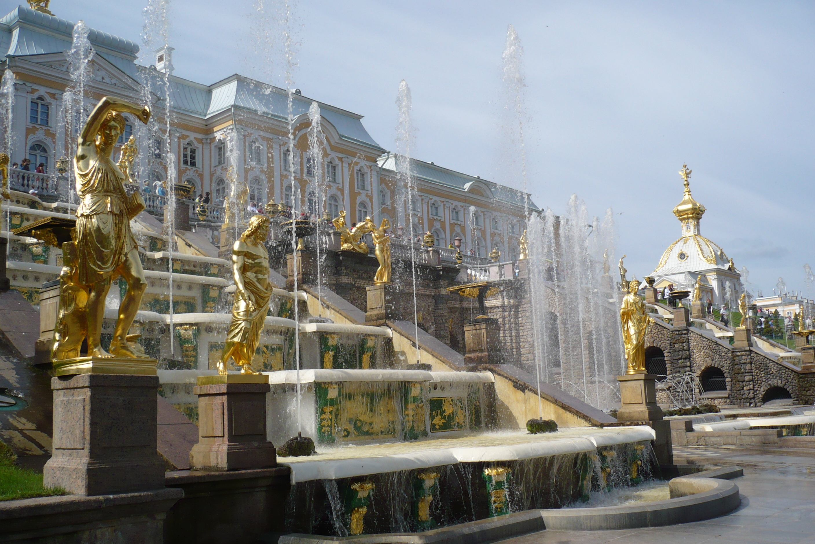 фонтаны петергофа в санкт петербурге