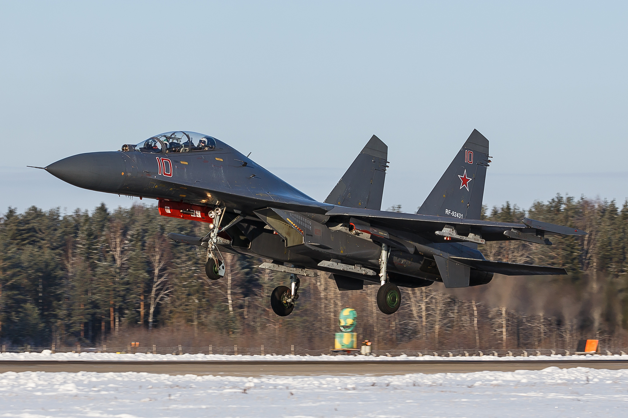 Су 35. Истребитель Су-35. Су-35 — многоцелевой истребитель. Военный самолет Су 35. Су 35 ВВС России.