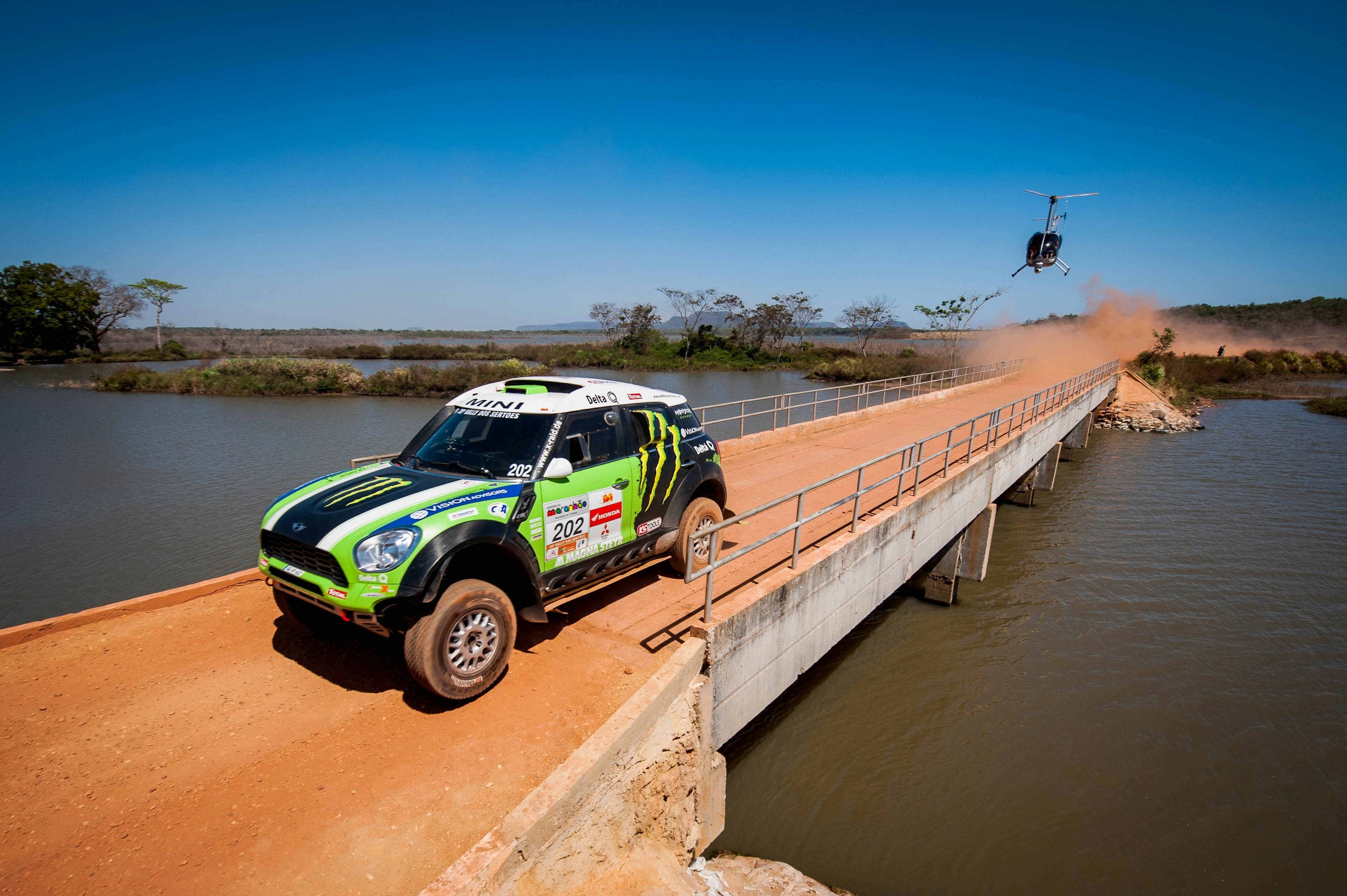 Bridge race. Mini Cooper Rally Dakar. Mini x Raid. Raid гонки. Мини мосты.