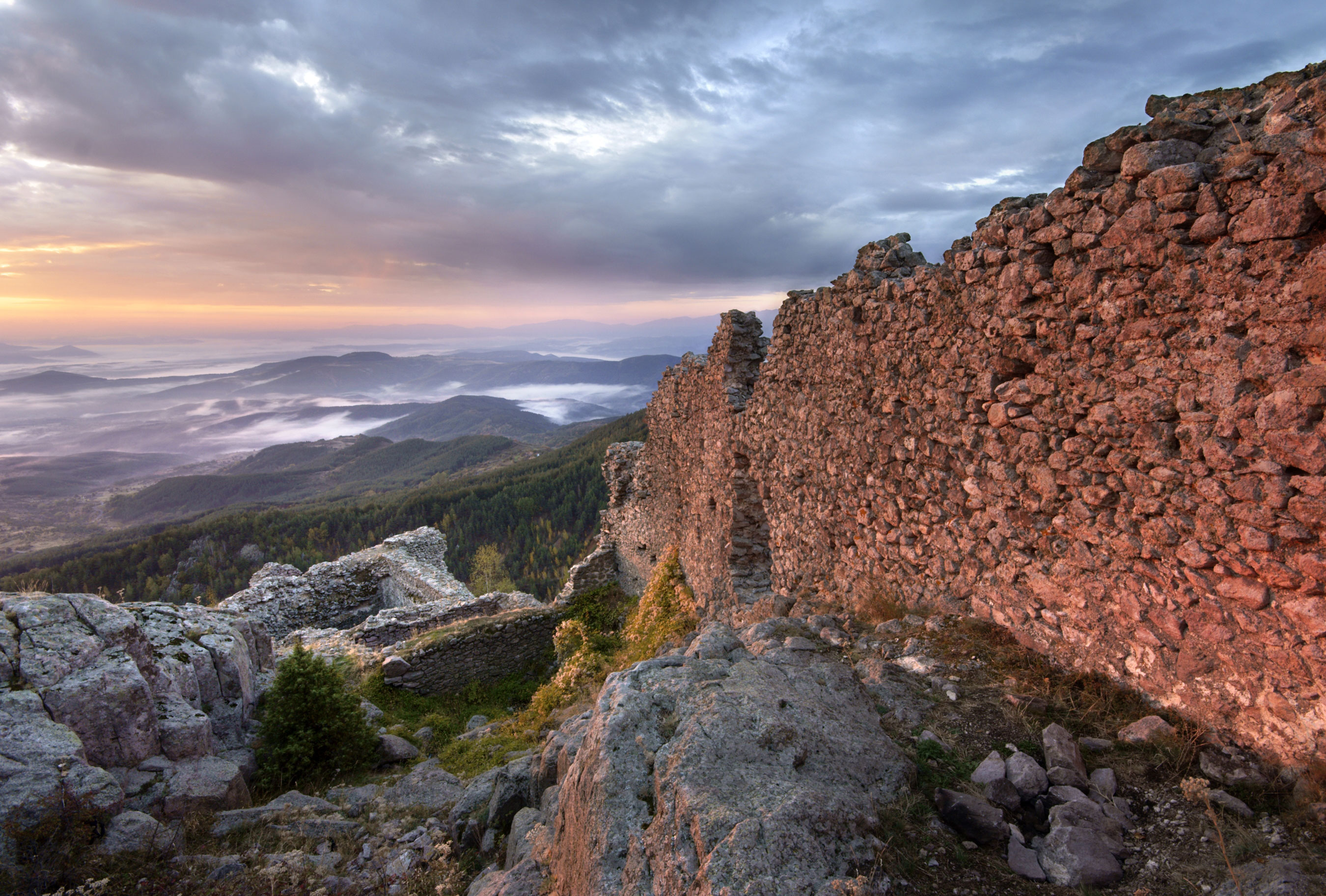Родопские горы в Болгарии