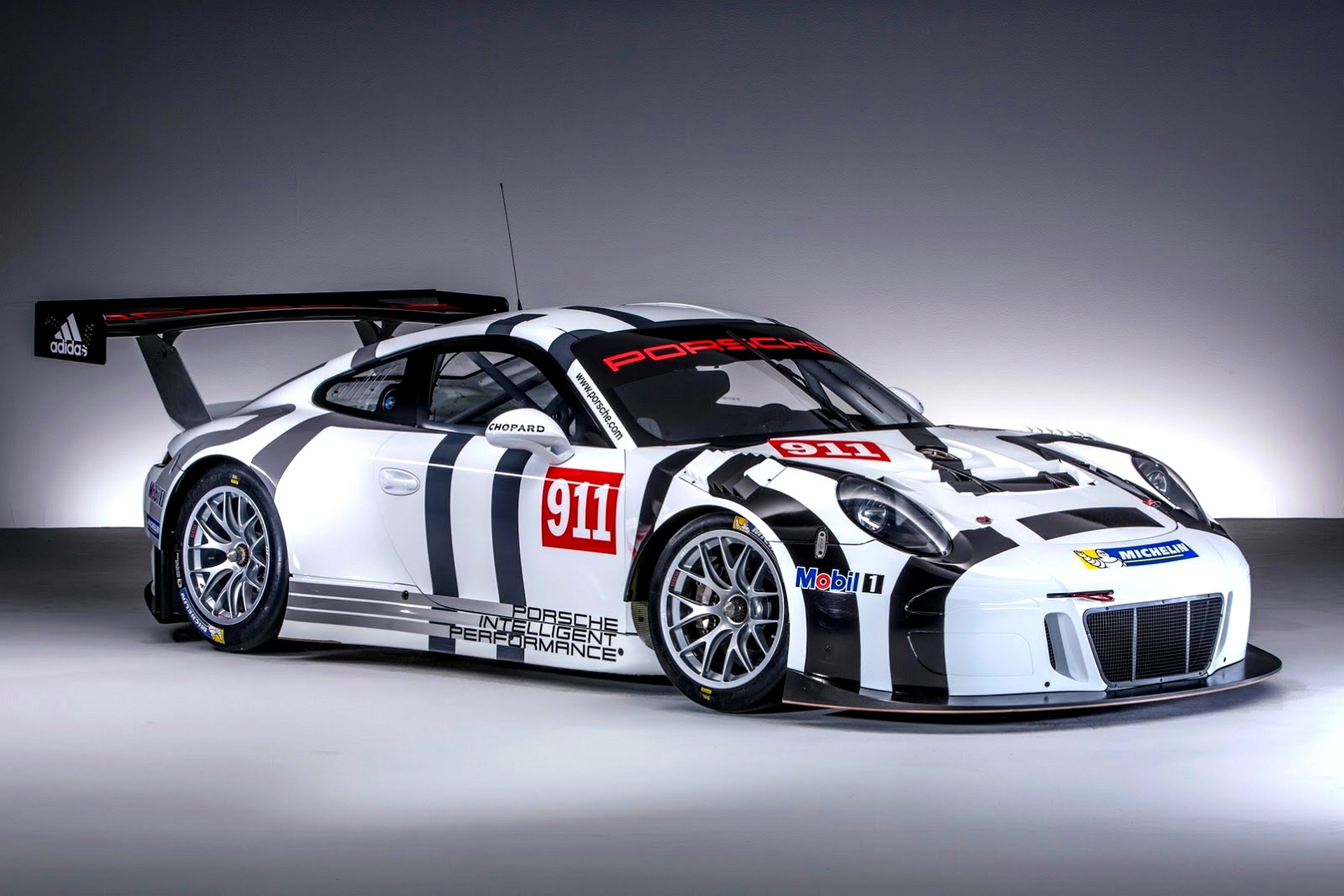 Porsche 911 2 gt3 r