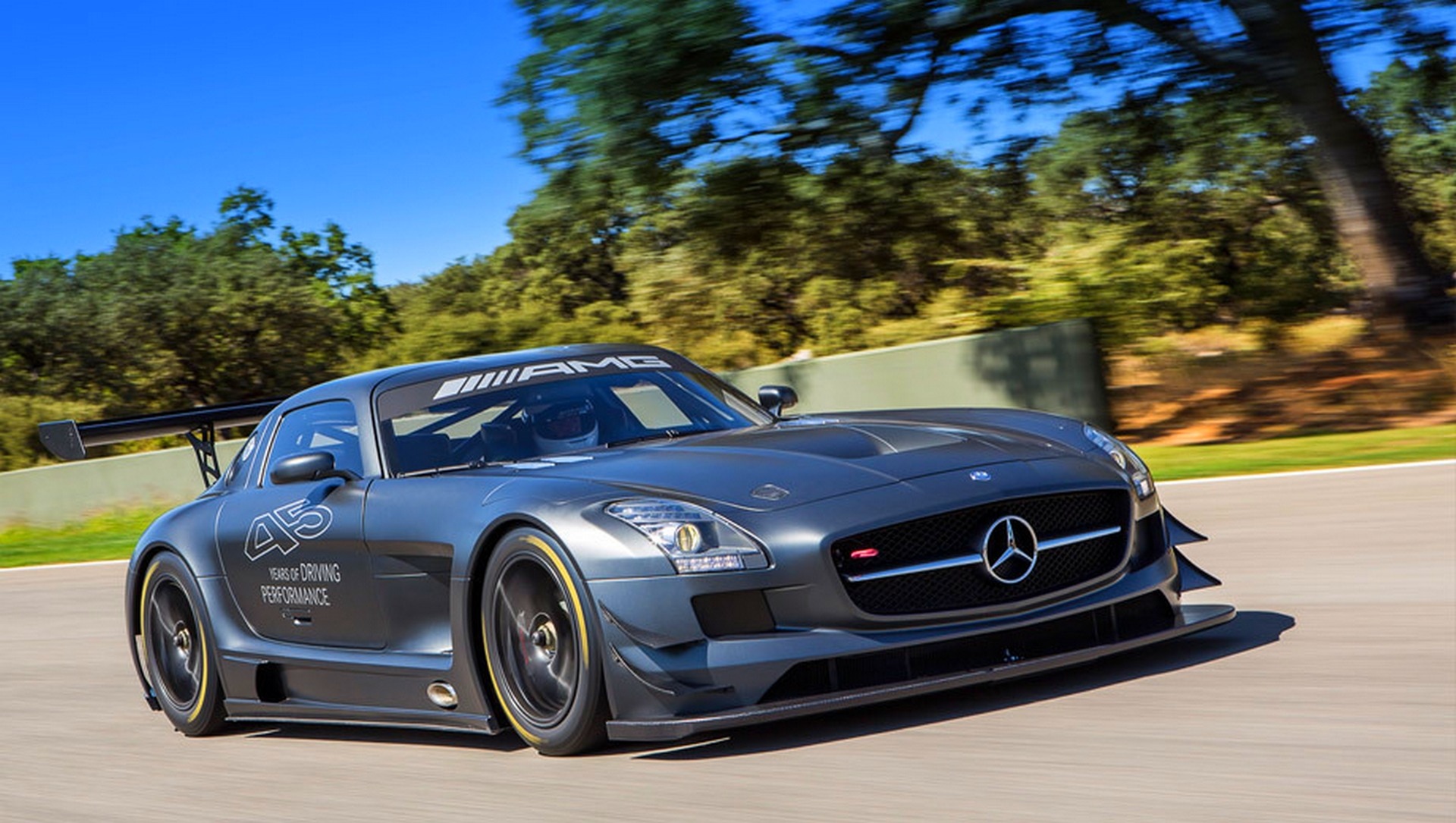 Mercedes Benz SLS AMG 1920x1080