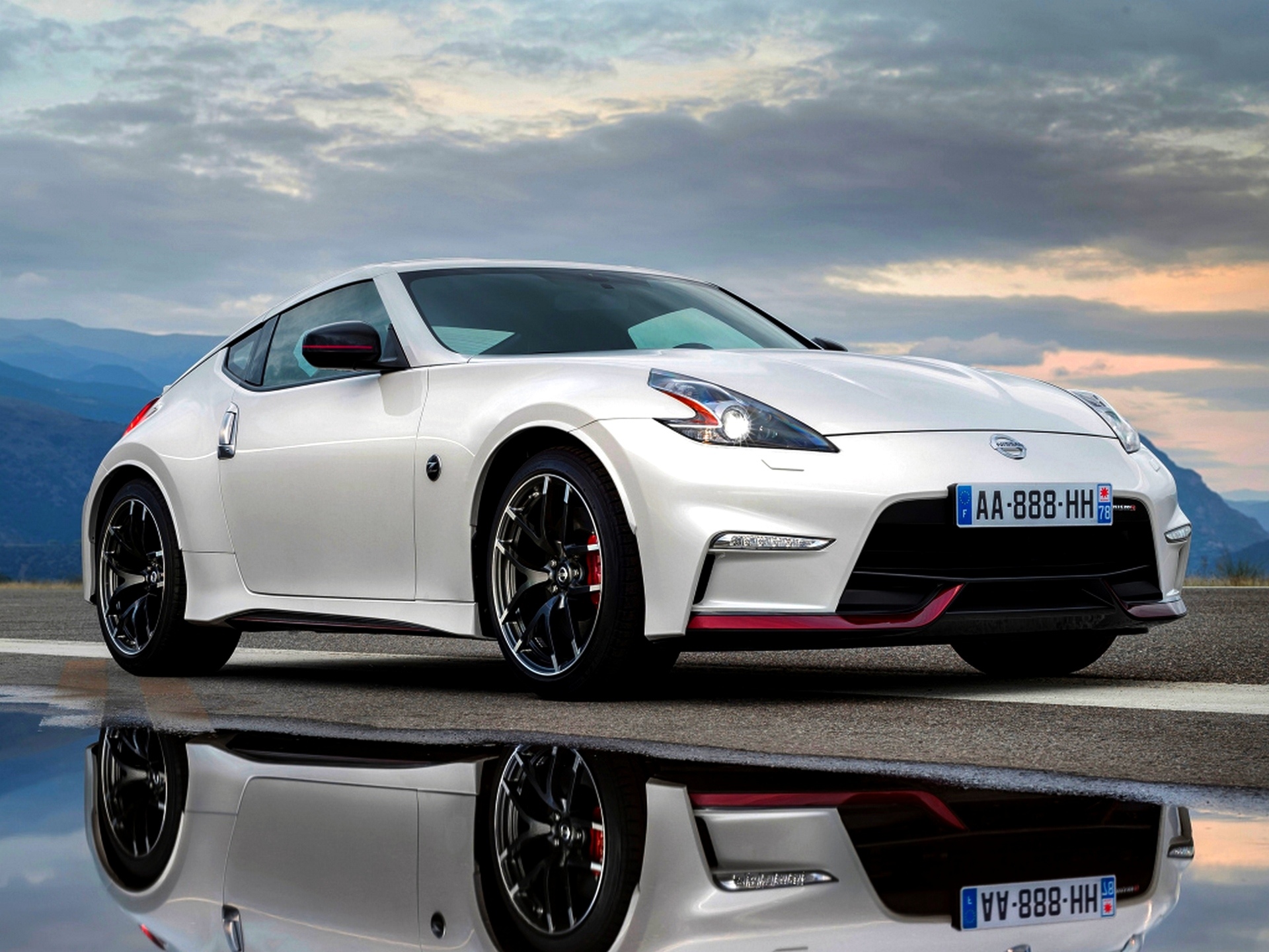 Z sport. Nissan 370z. Nissan 370 z спорт. Спорткар Ниссан 370z. Ниссан нисмо спорт кар.