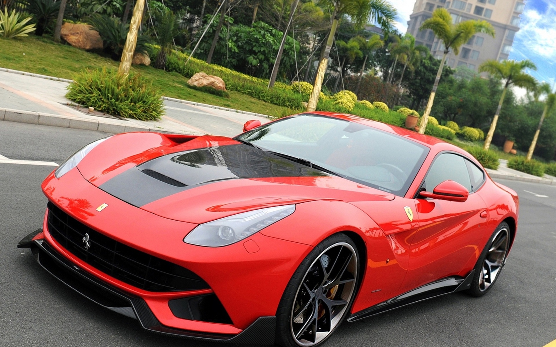 Ferrari f12 Red