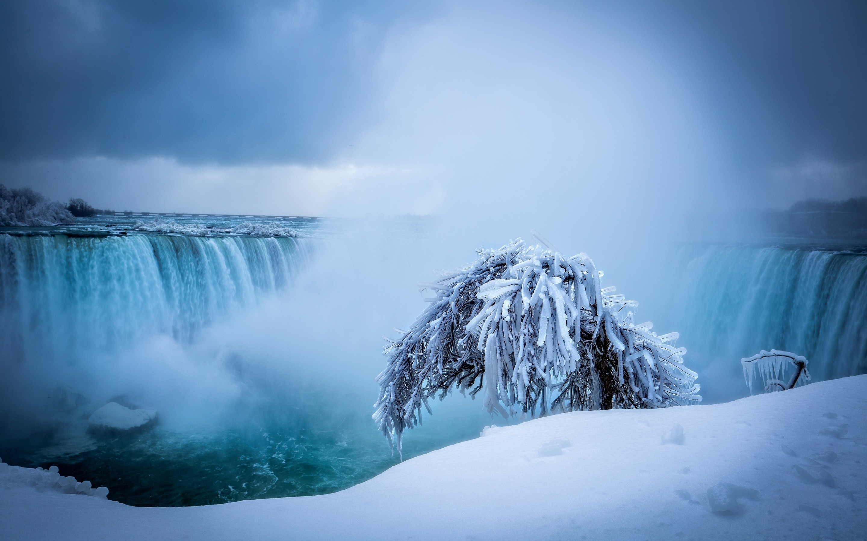 Winter falls. Ниагарский водопад зимой. Ниагарский водопад во льду. Водопад Иматра зима. Ниагарский водопад ледники.