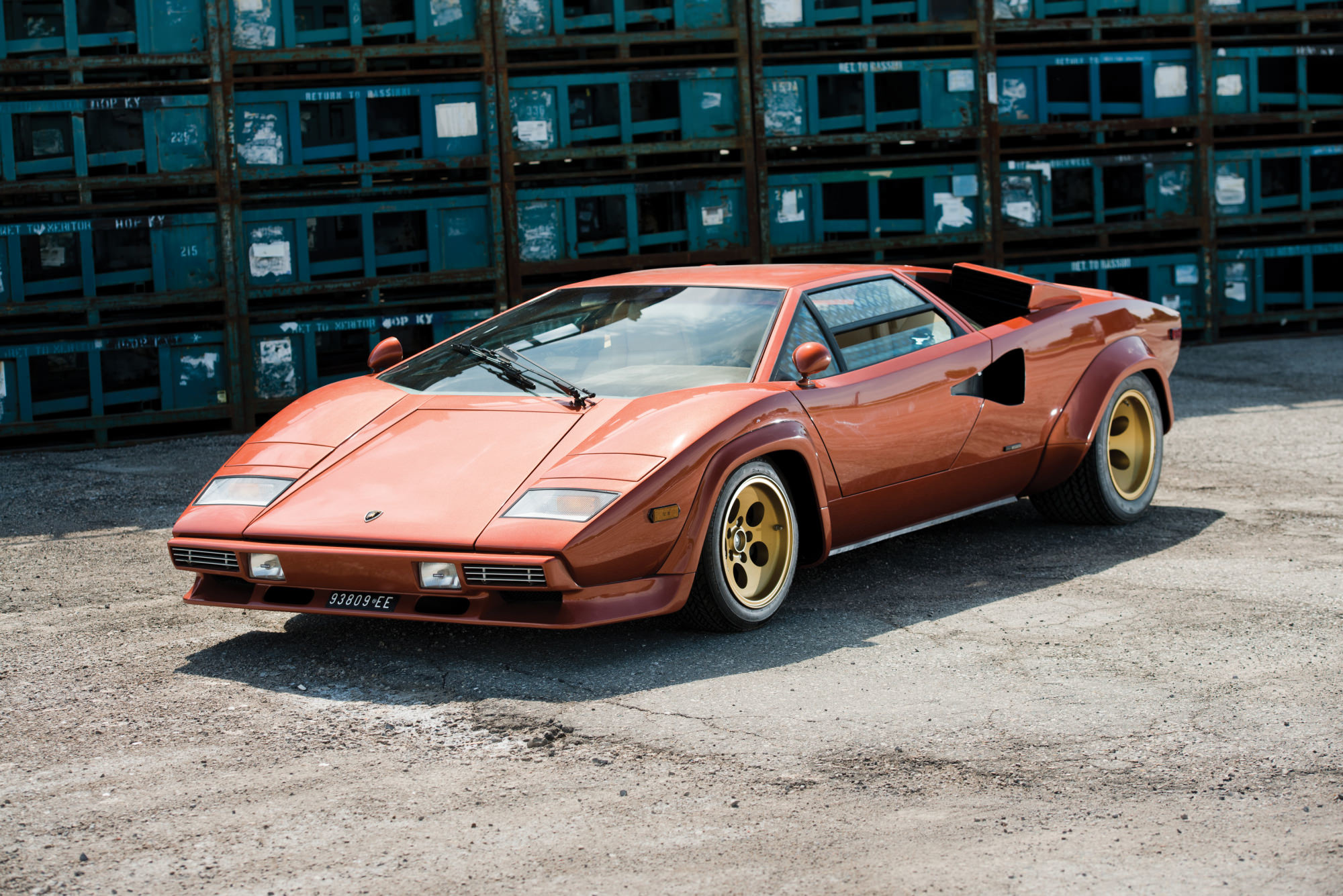 Lamborghini Countach lp400