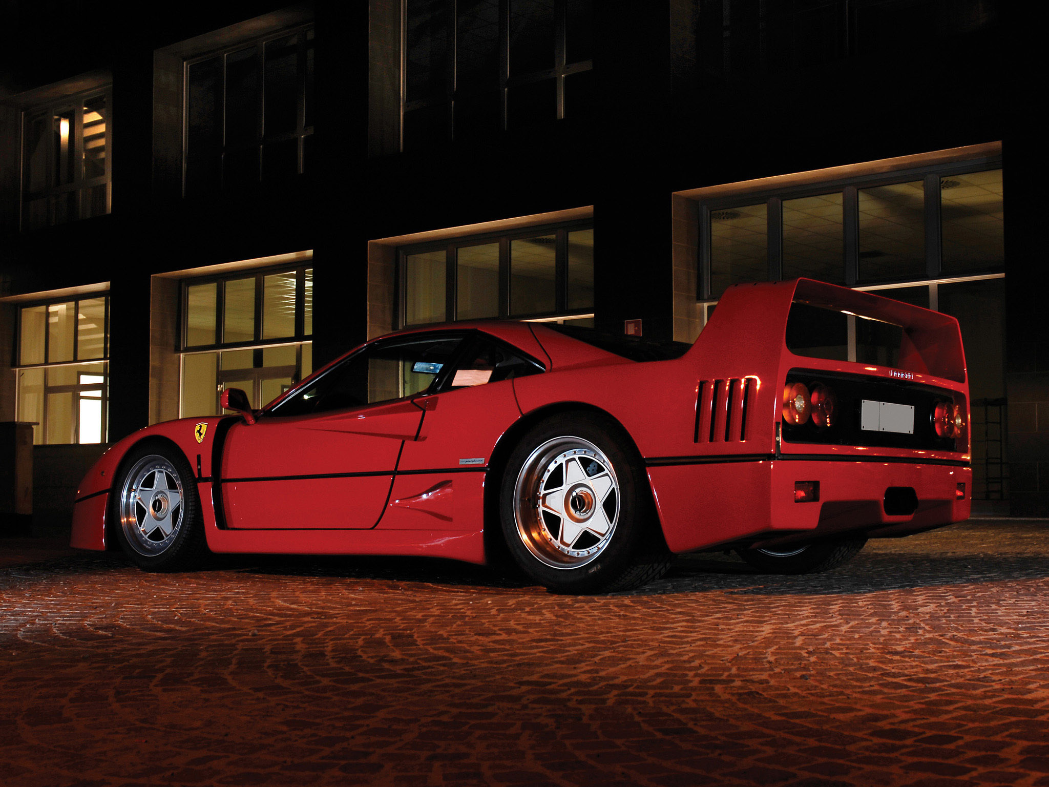 Ferrari f40 фото