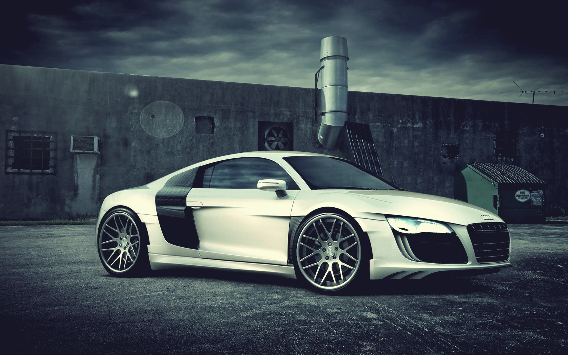 Audi r8 в тумане