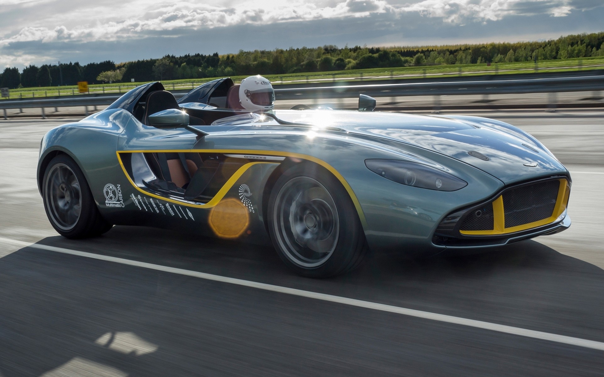 Aston Martin cc100 Speedster Concept