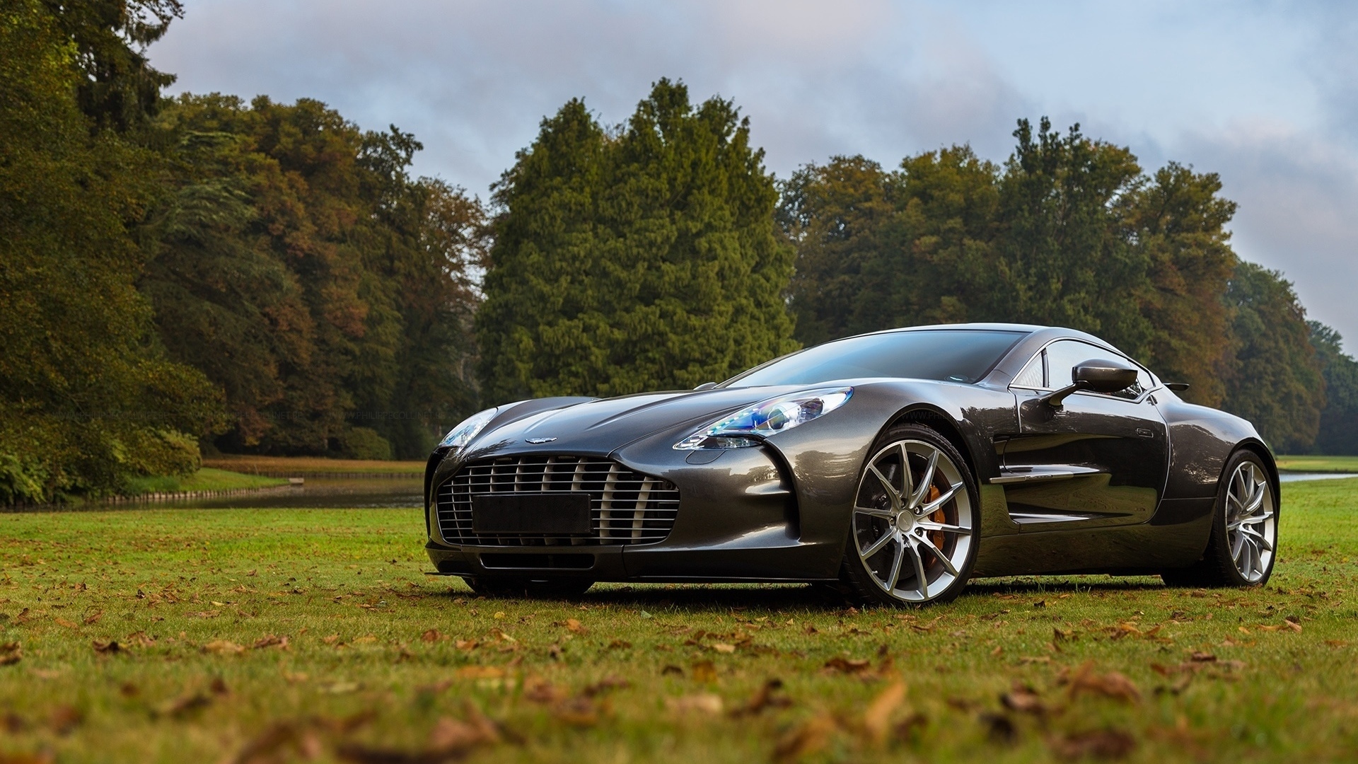 Aston Martin HD