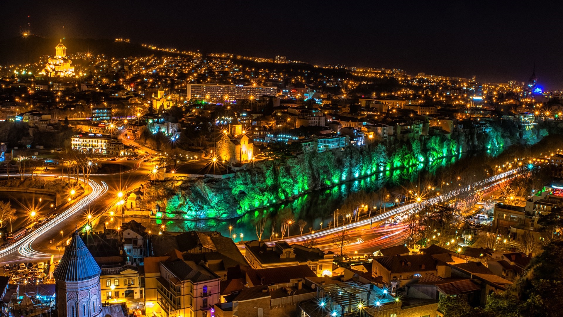 Старый ночной Тбилиси