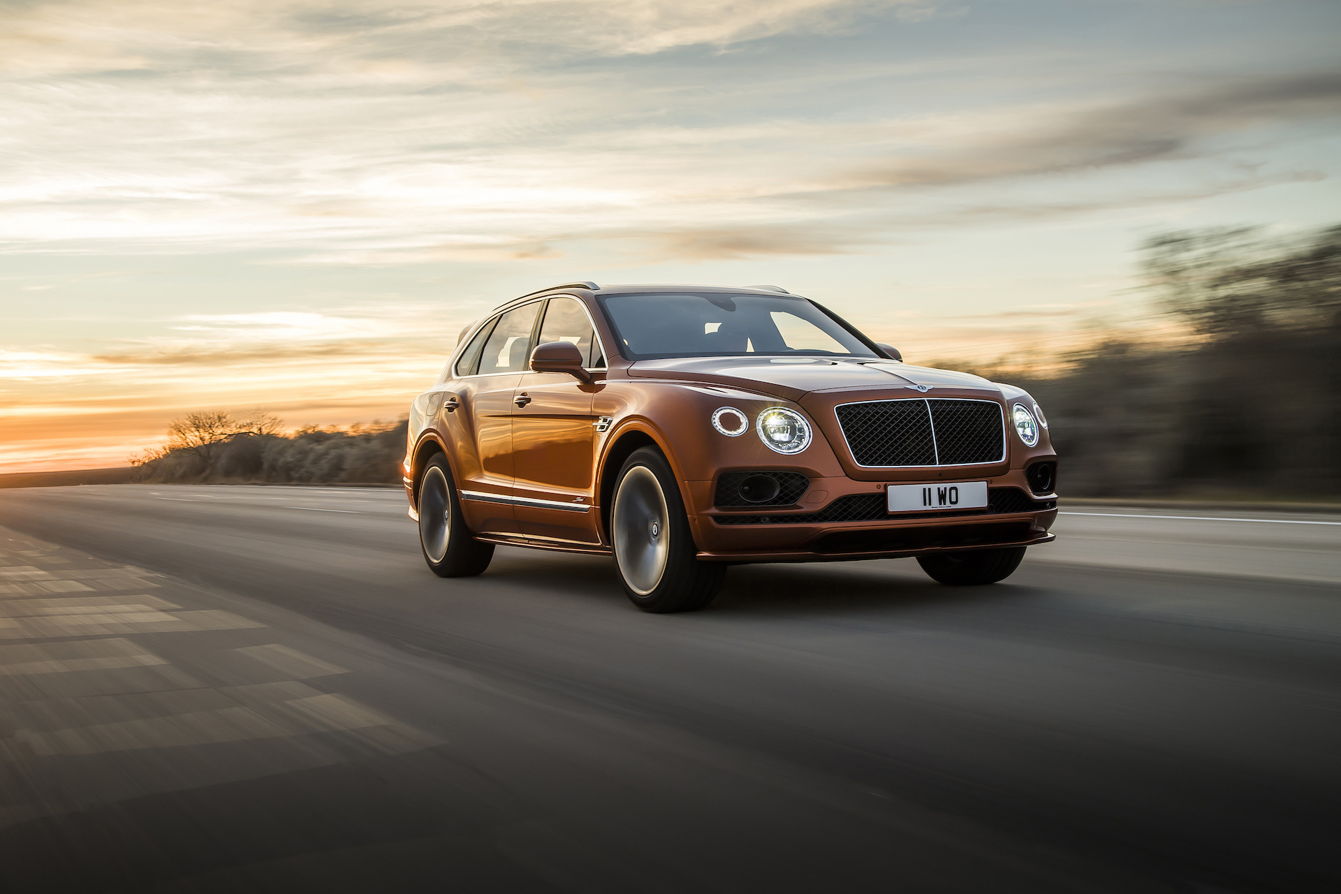 Машина Bentley Bentayga