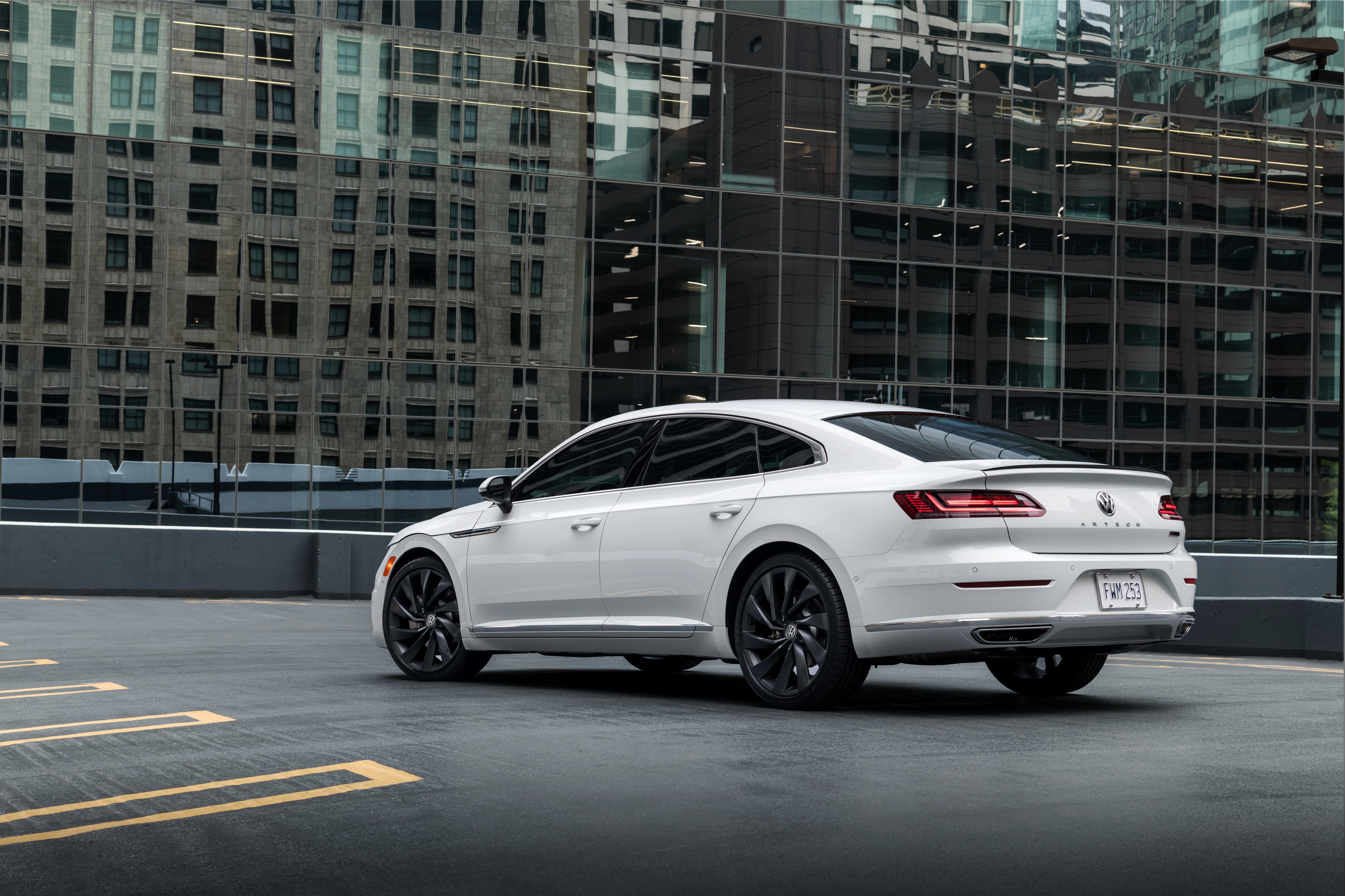 Volkswagen arteon r line