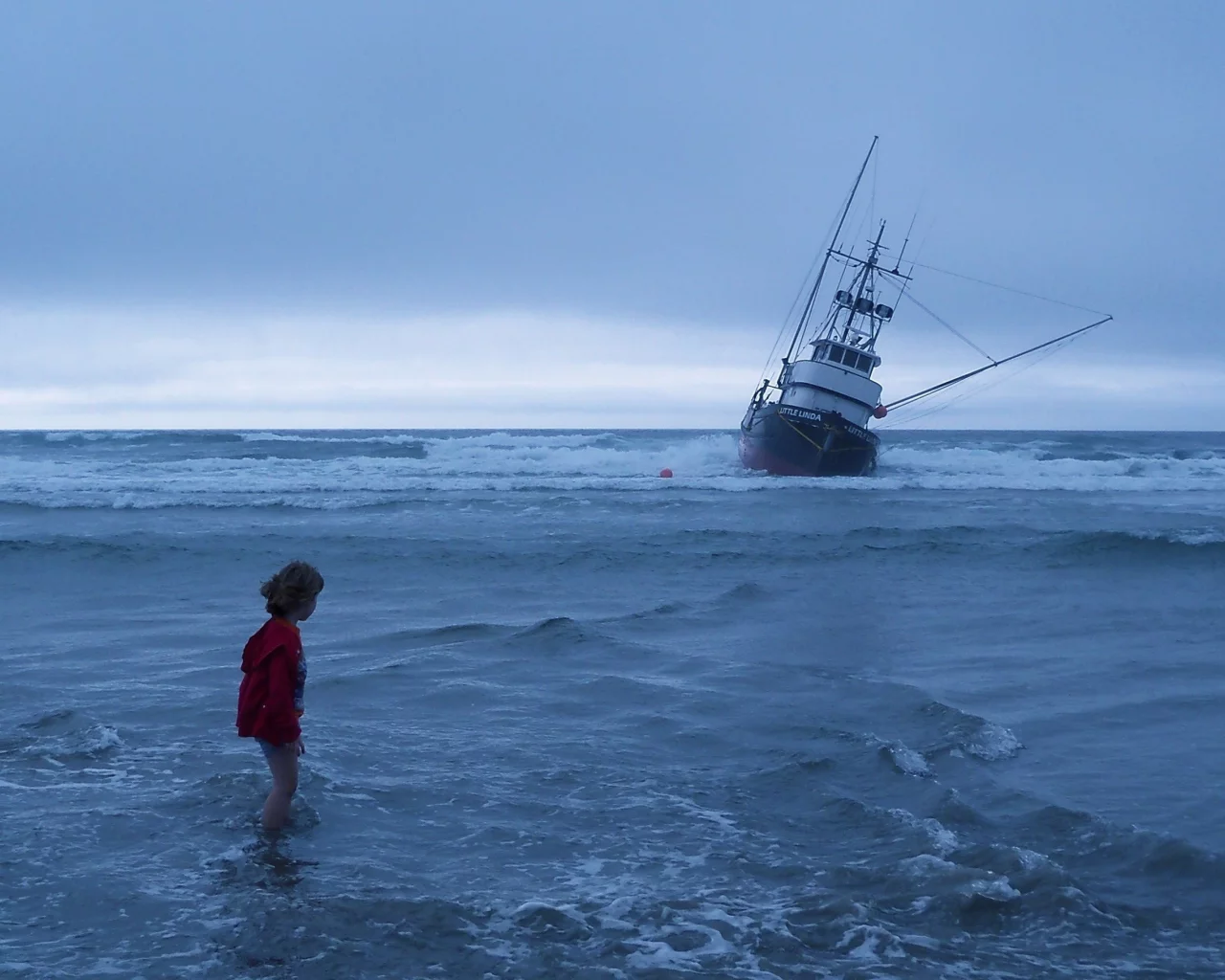 корабль, ребенок, море, одиночество