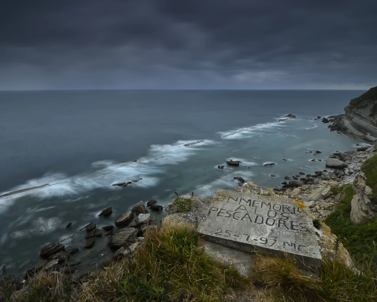 Скалы, вечер, море