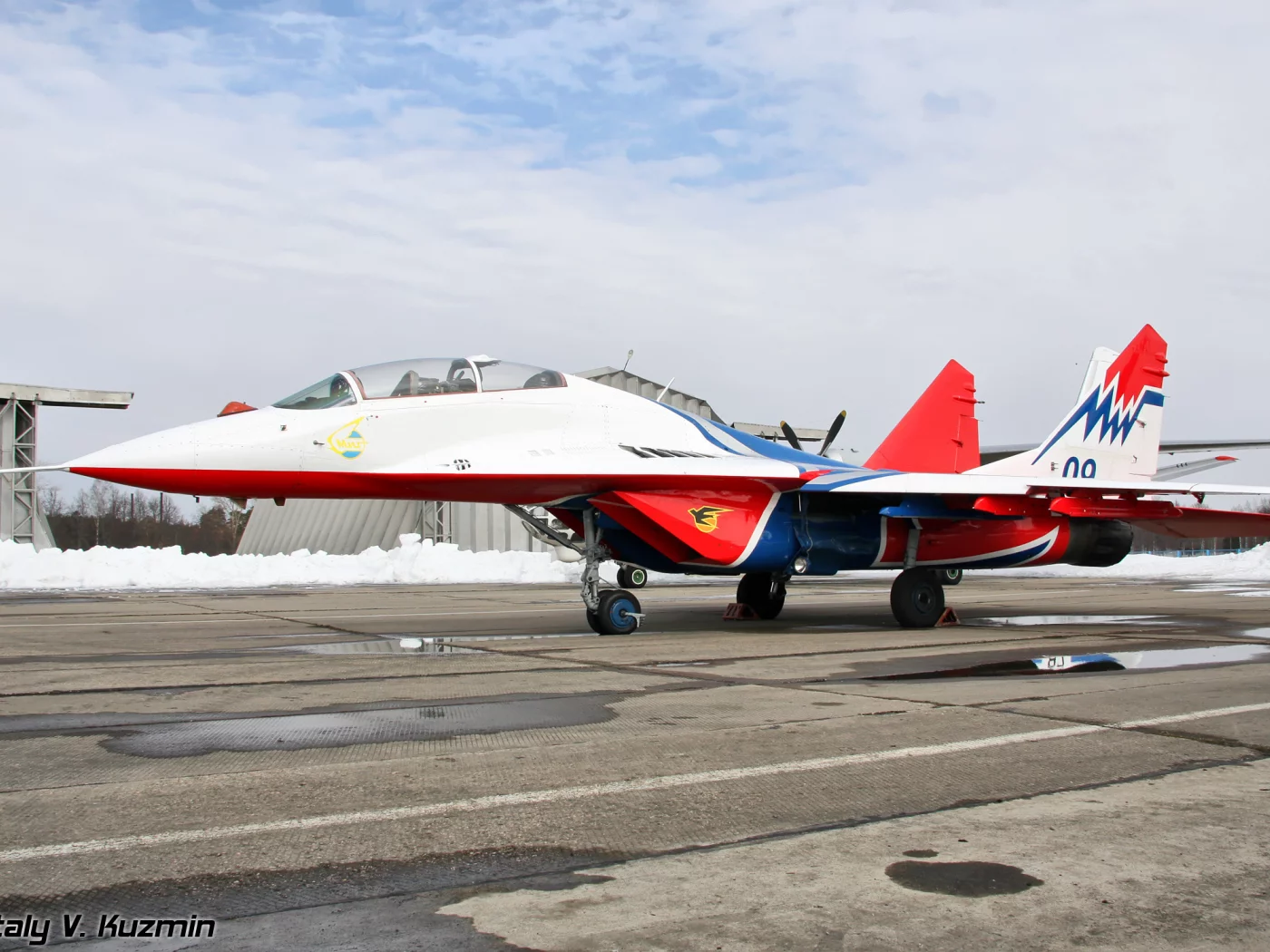 аэродром, стрижи, Ми-29
