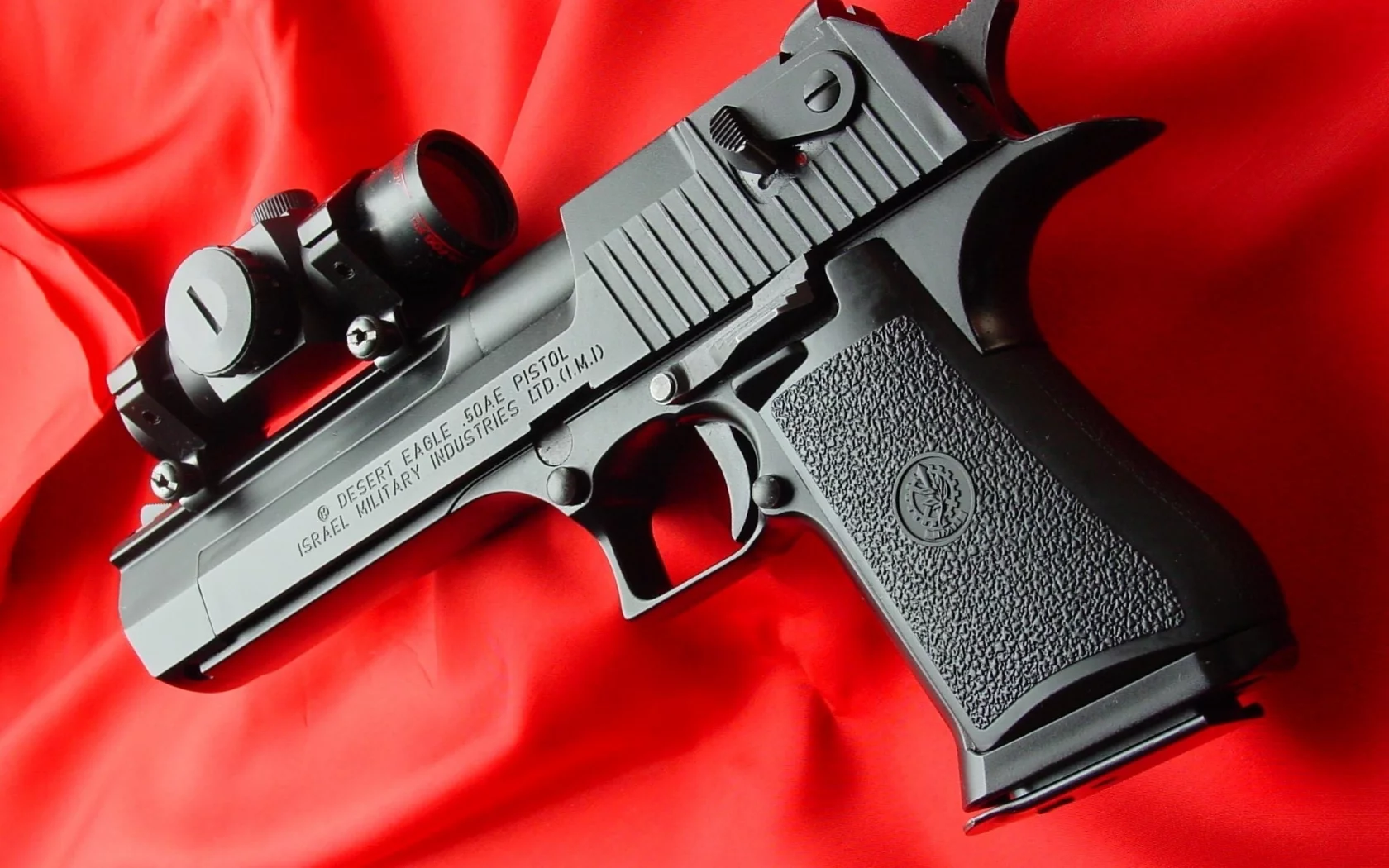 Desert eagle, пистолет