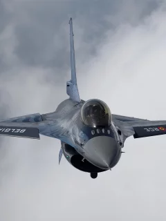 полёт, F-16, облака