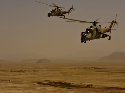 Ми-35, вертолёт, пустыня, полёт