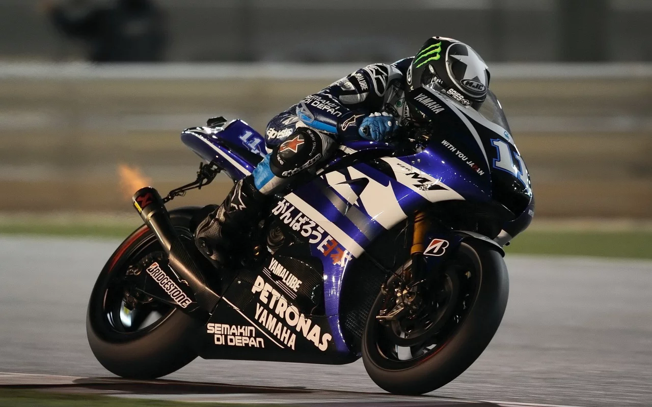 авто, автомобили, M1, Yamaha, Spies, машины, гонщик, motogp, мотоцикл