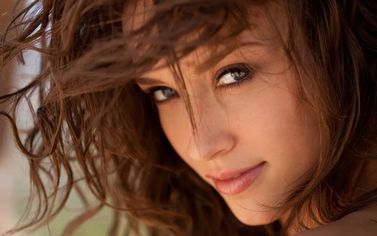 губы, malena morgan, красивая, девушка, волосы, девушки, лицо, взгляд, девушка