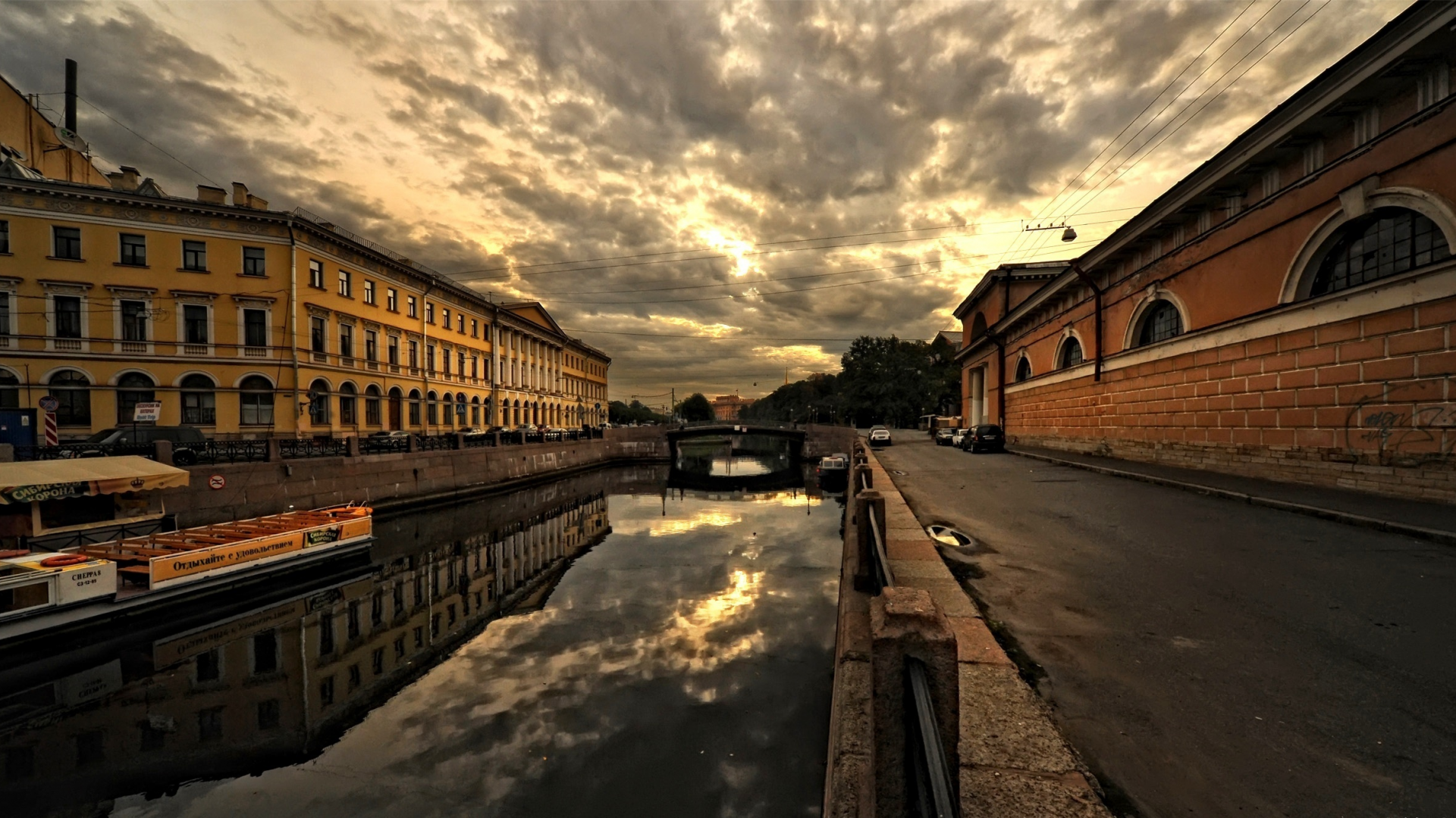 Картинка на рабочий стол мостовая, архитектура, постройки, северная  столица, дома, город, санкт-петербург, улица 1920 x 1080