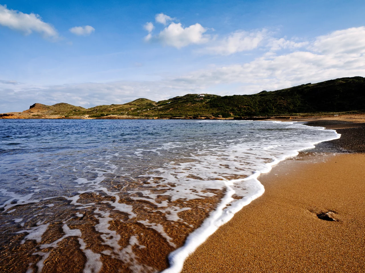 камень, Море, волны, небо, облака, пляж
