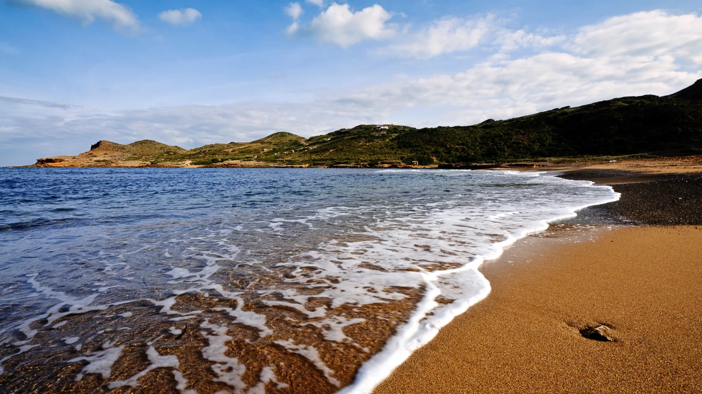 камень, Море, волны, небо, облака, пляж