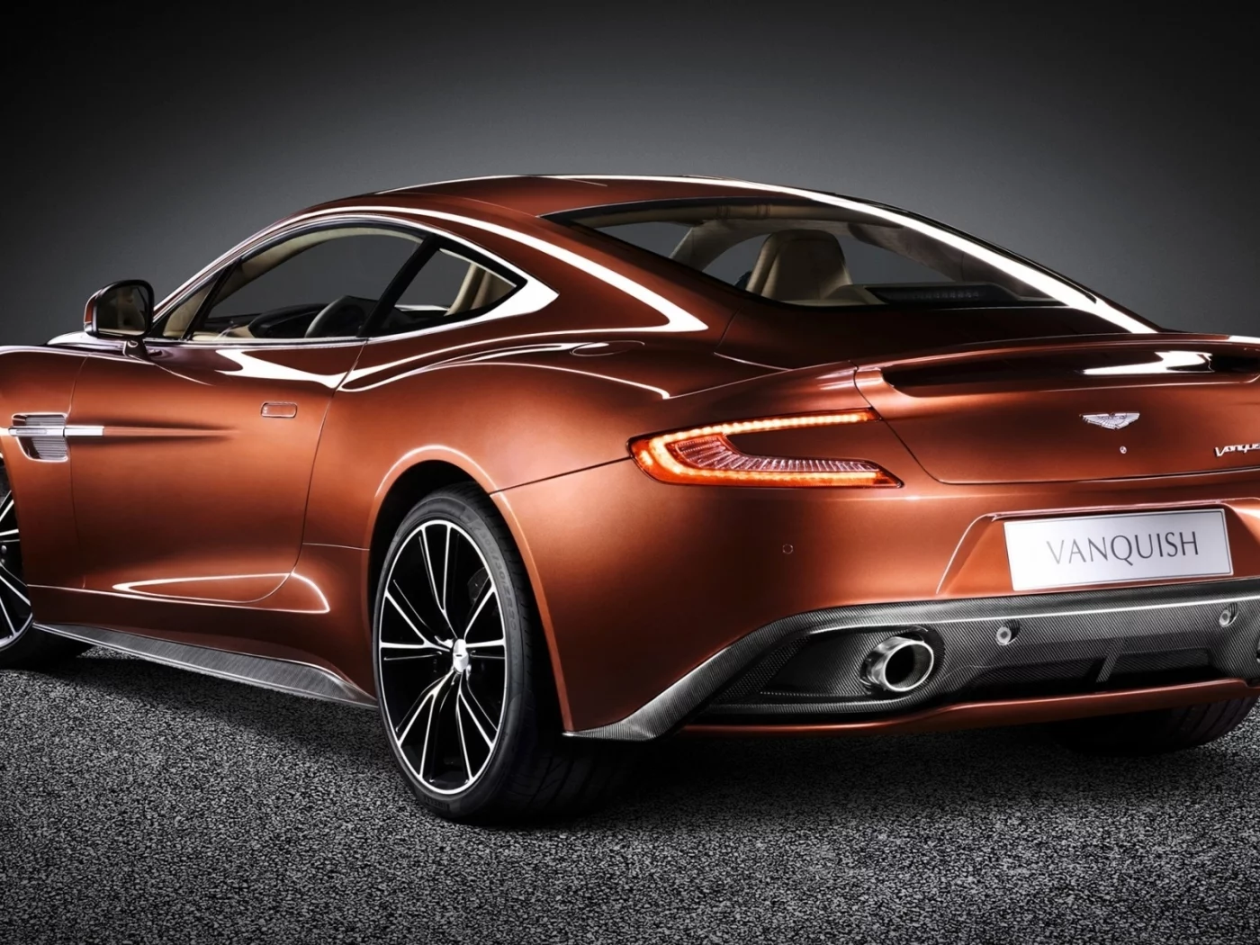 aston martin, vanquish, am 310, астон мартин